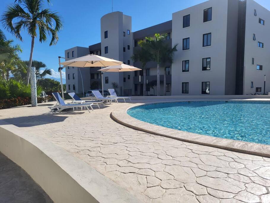 Quadrant - Ocean Pool View - Family Getaway view 3
