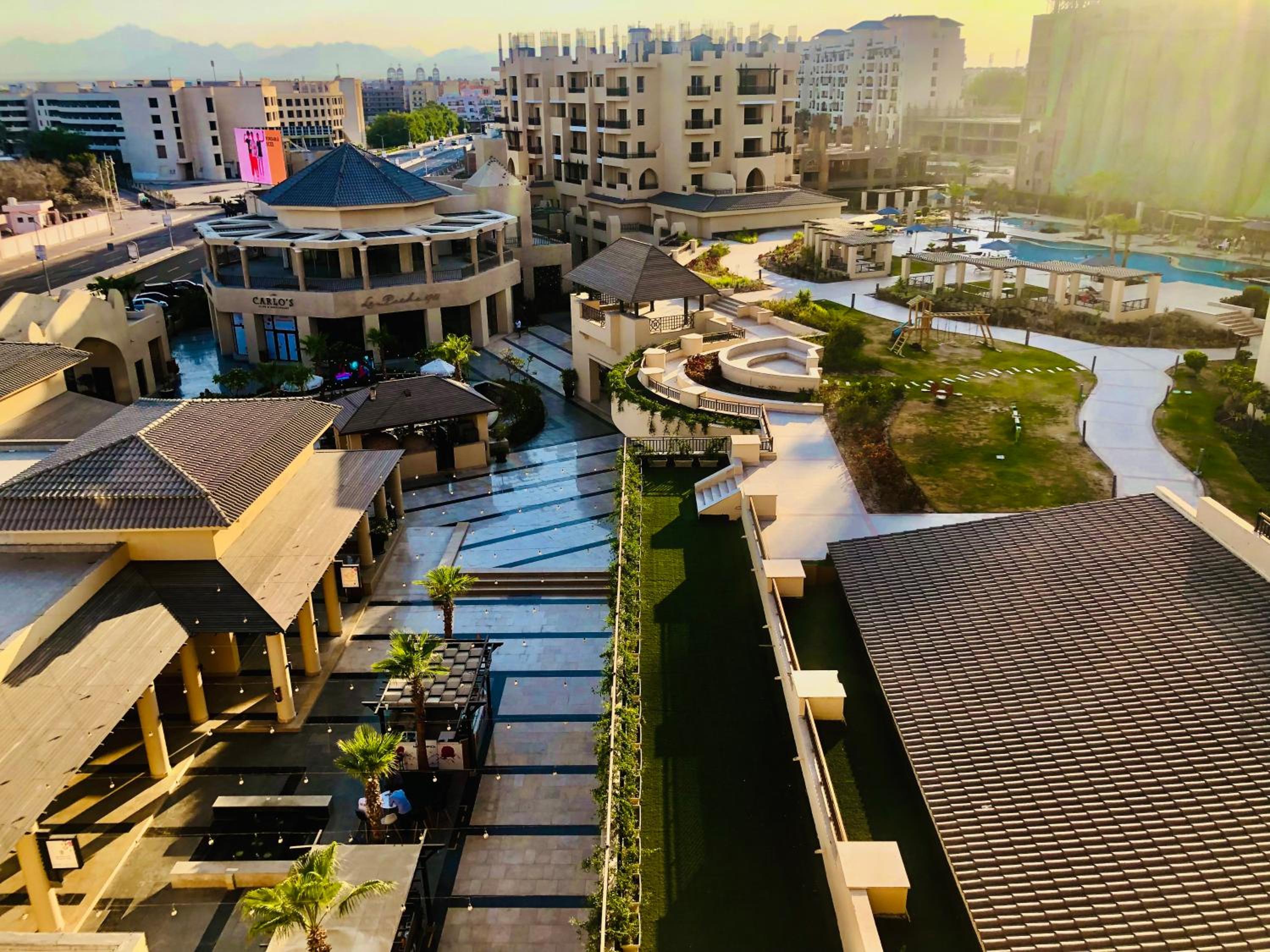 Luxury Hotel Apartment -Sunside apartments