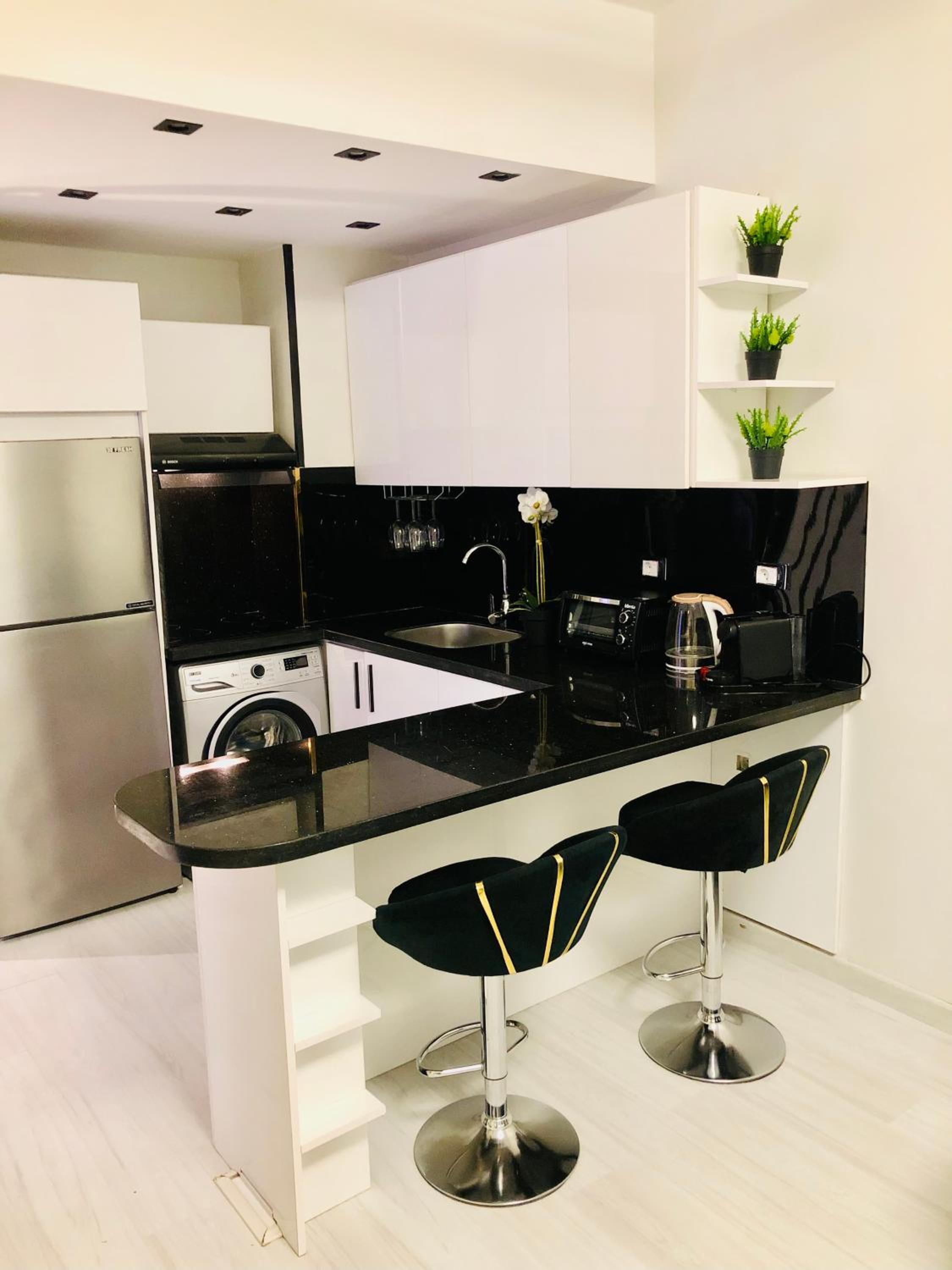 Luxury Hotel Apartment -Sunside apartments