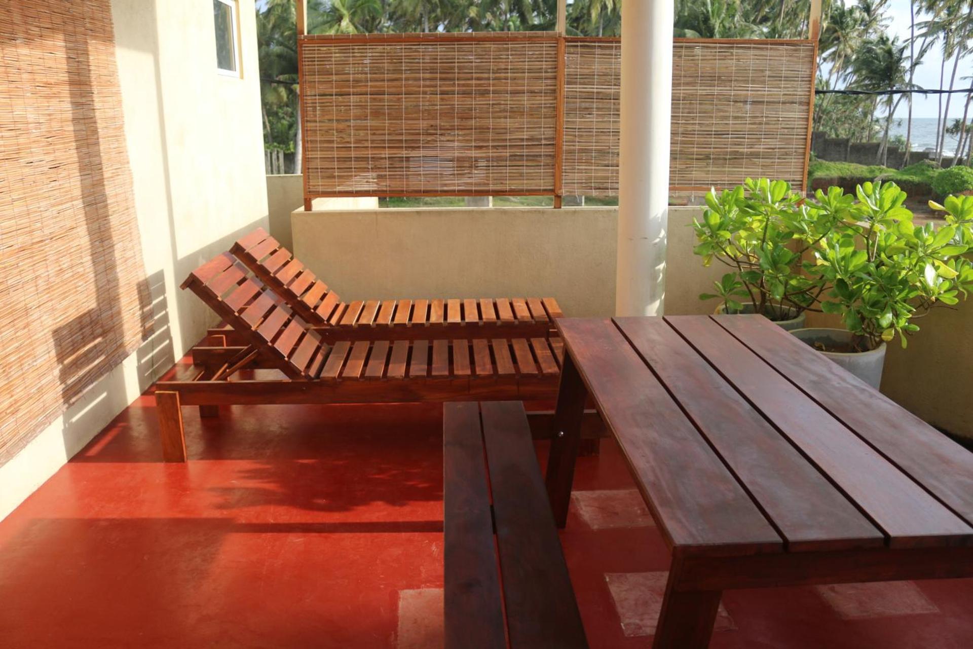 Dinuli Home Stay view 2
