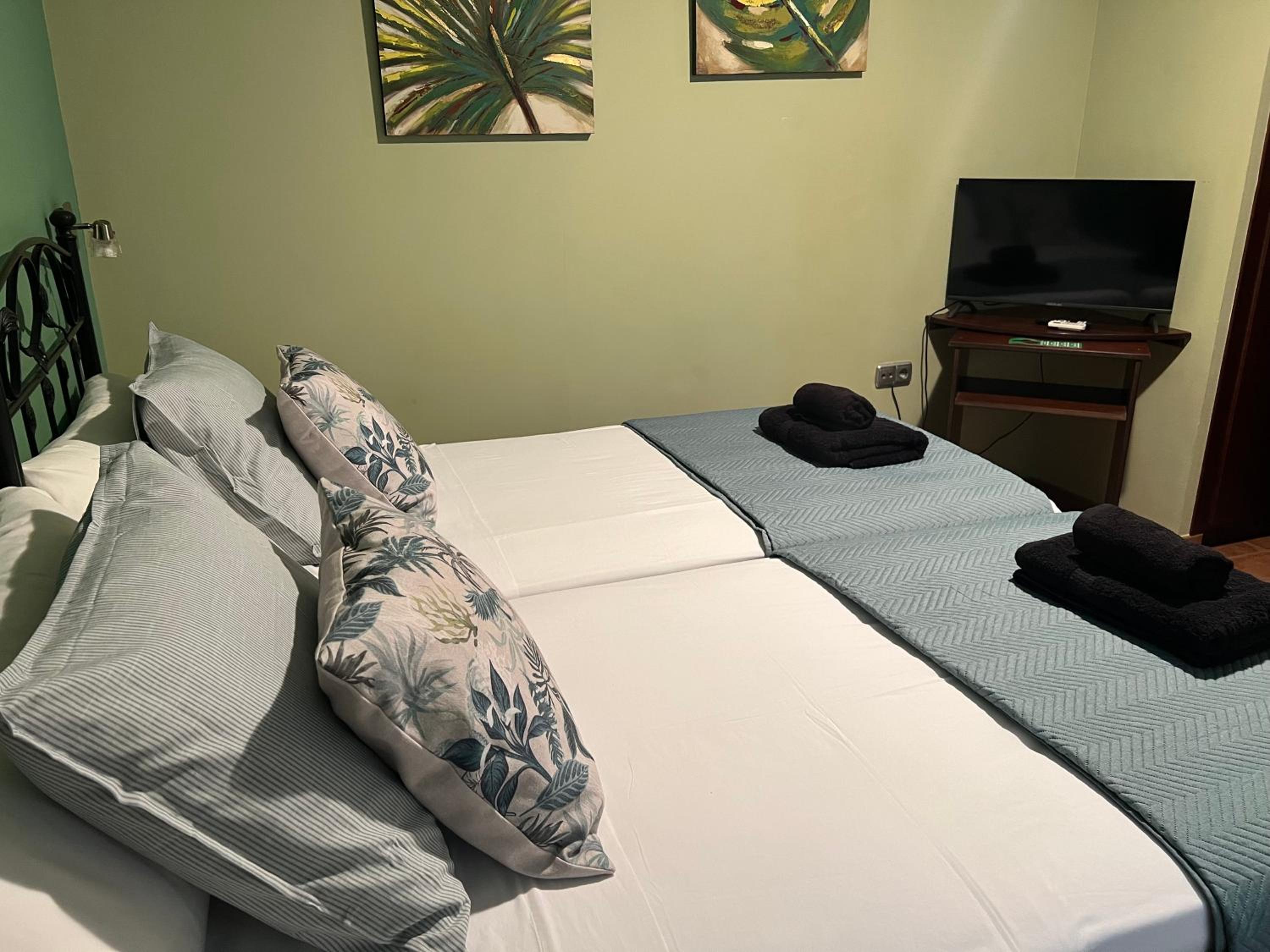 HOSTAL TREVELEZ