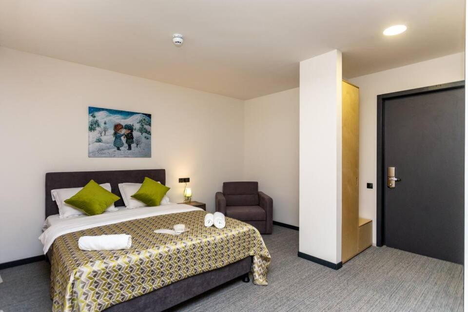 Mitarbi Ski Apartment
