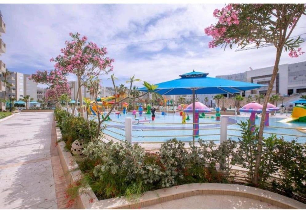 Lovely 2 Bedroom Appartment with private pool