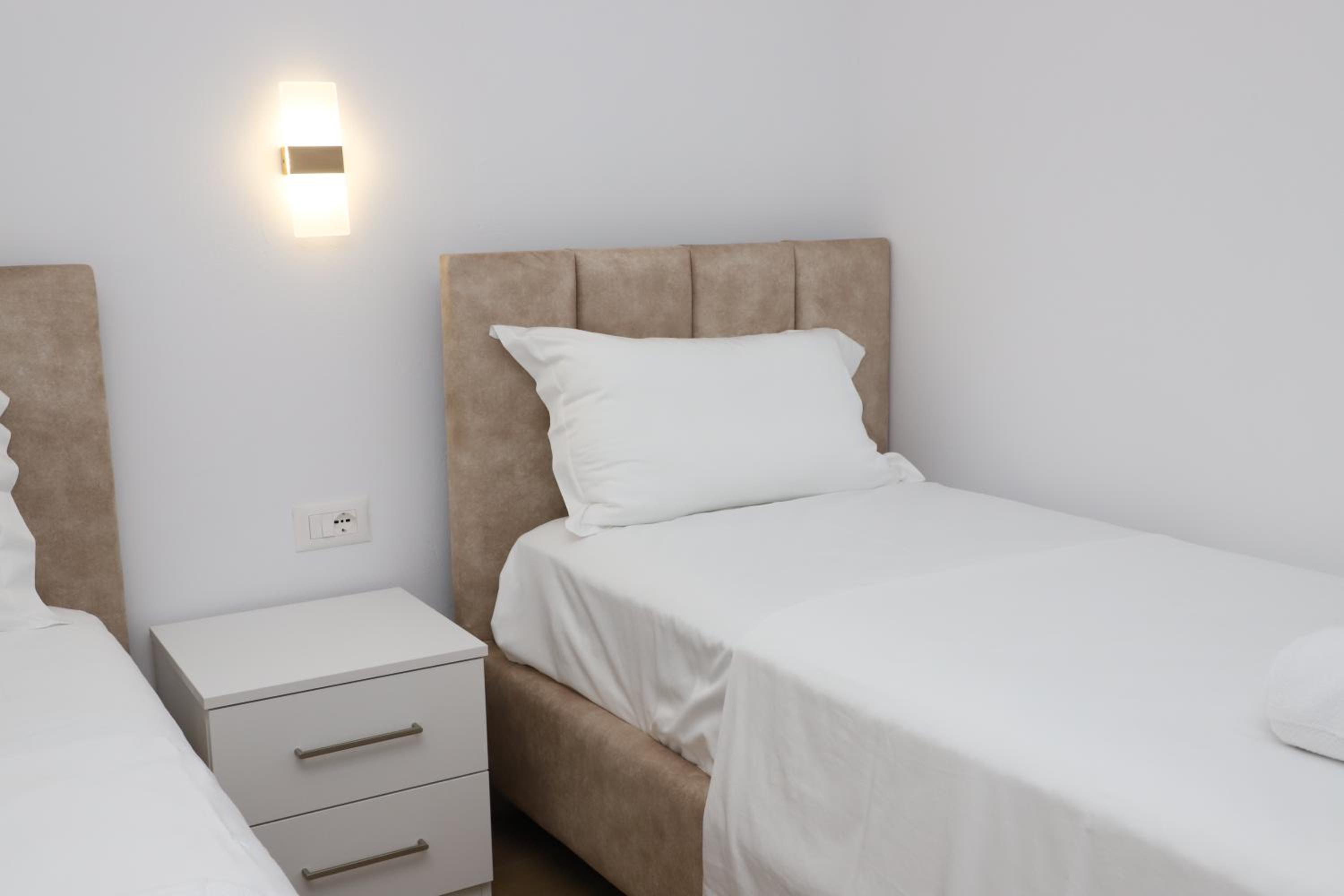 Guest House ESANBJA