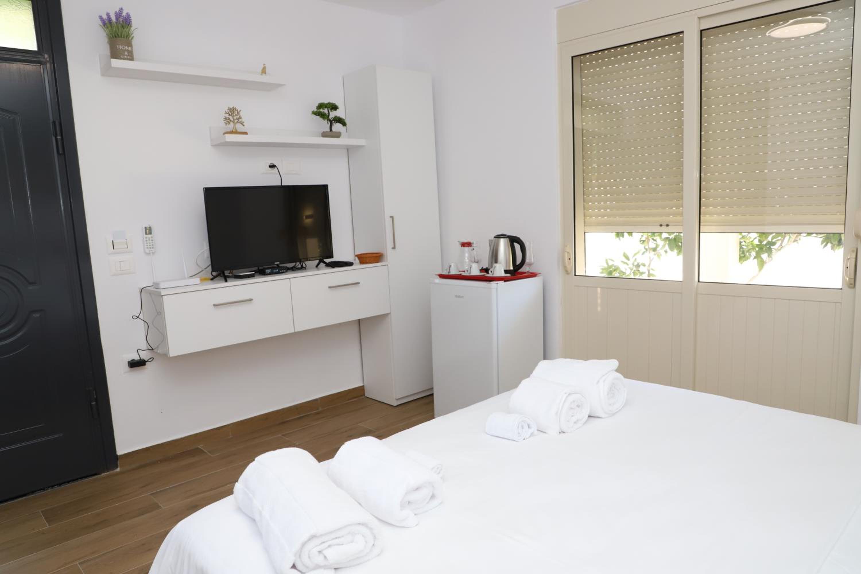 Guest House ESANBJA