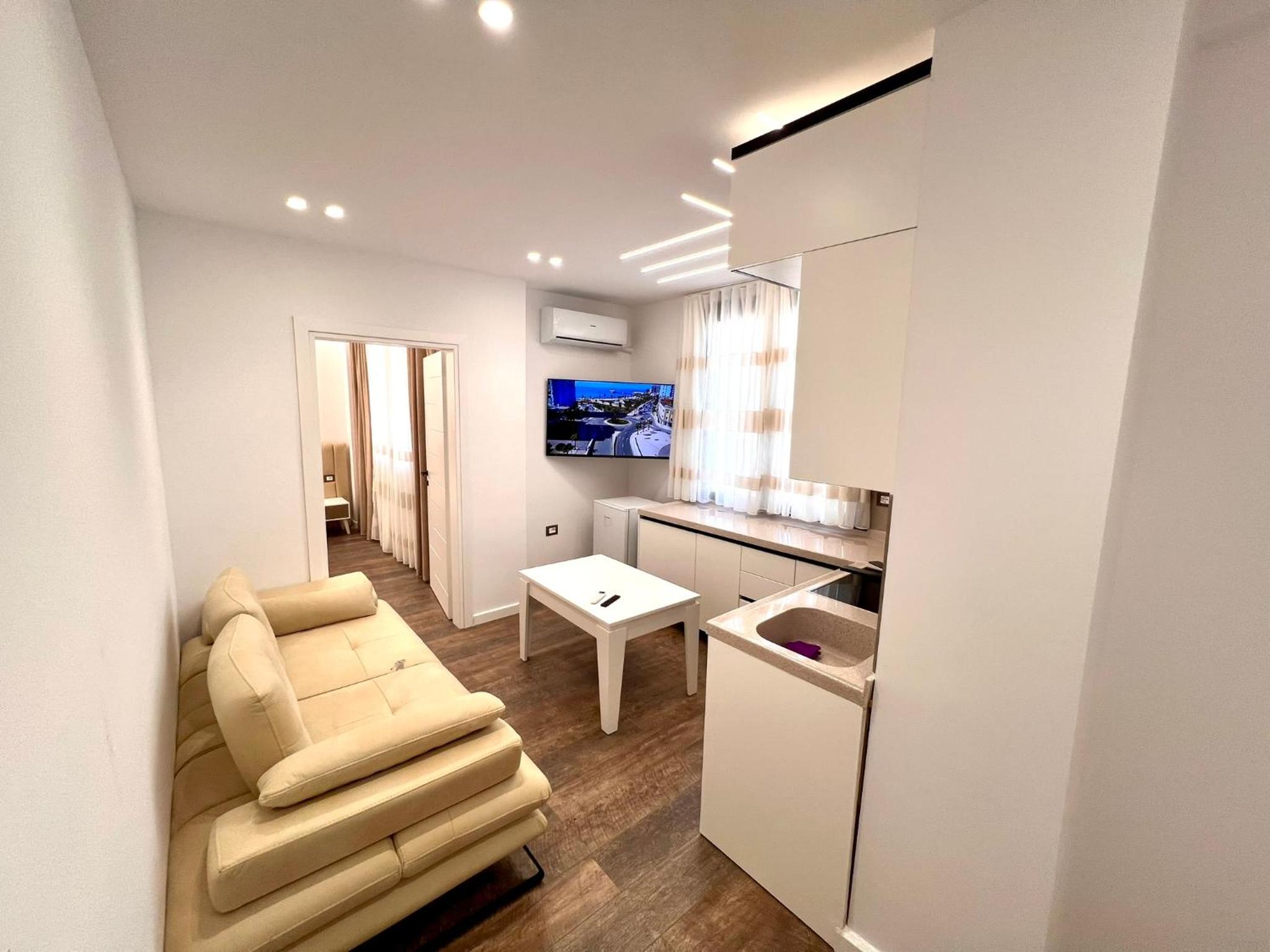 HRS luxury apartments 102