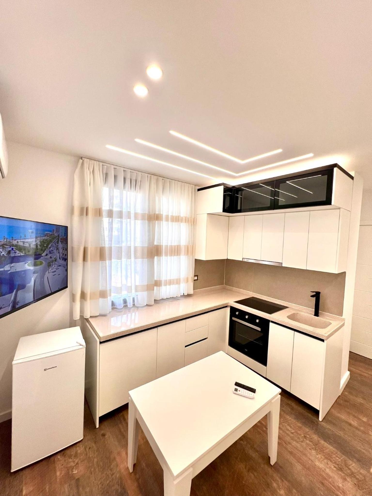 HRS luxury apartments 102