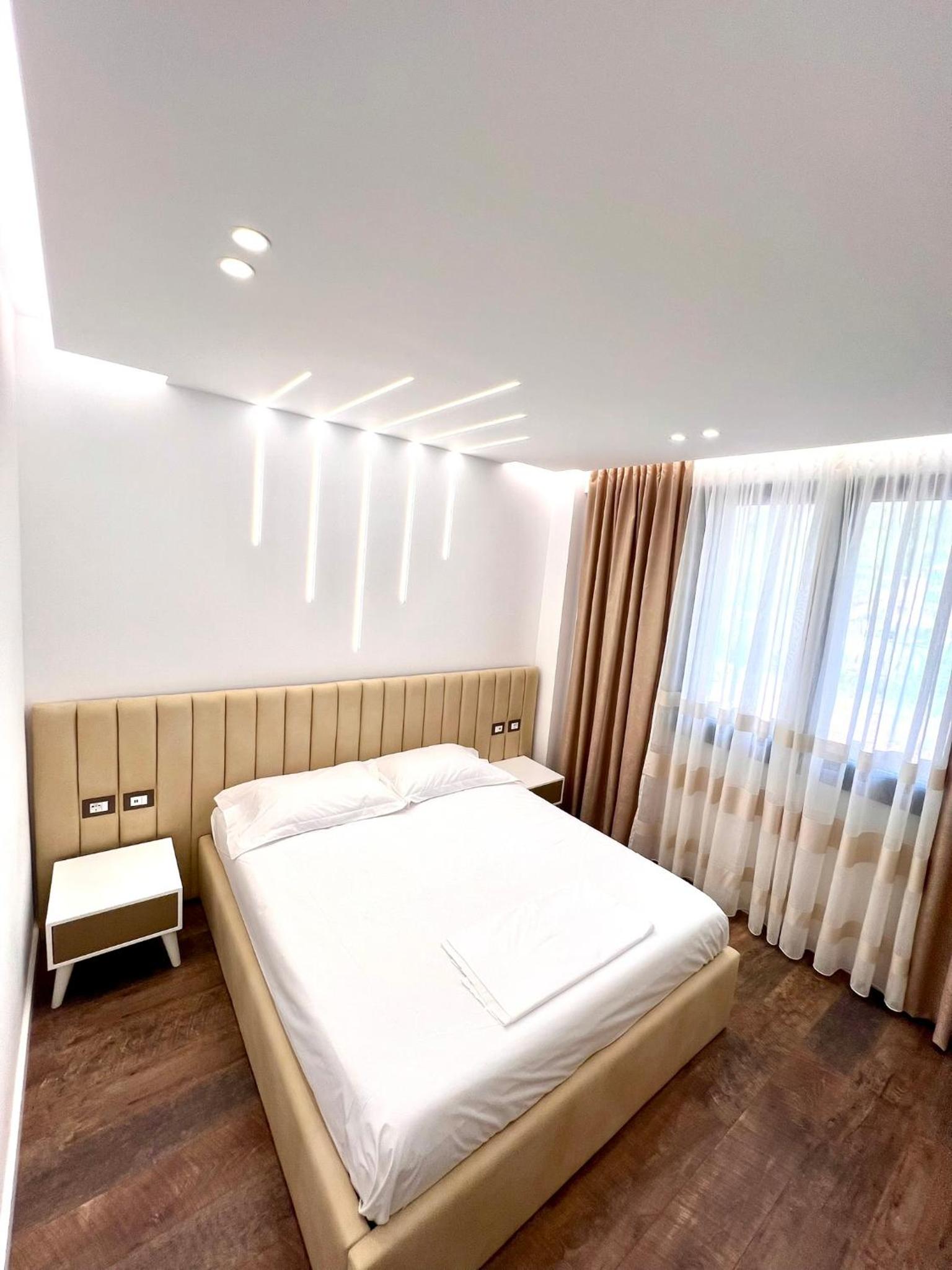 HRS luxury apartments 102