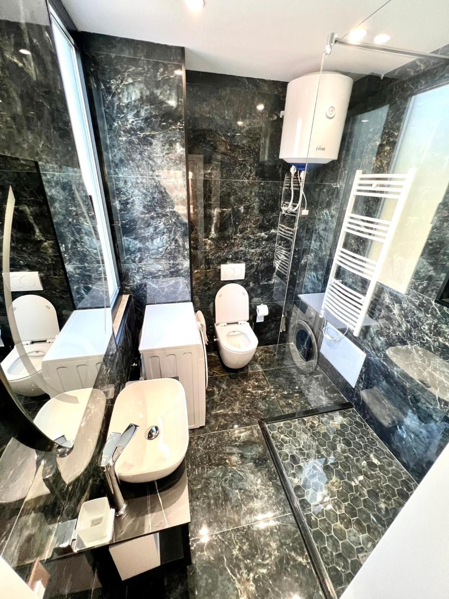 HRS luxury apartments 102