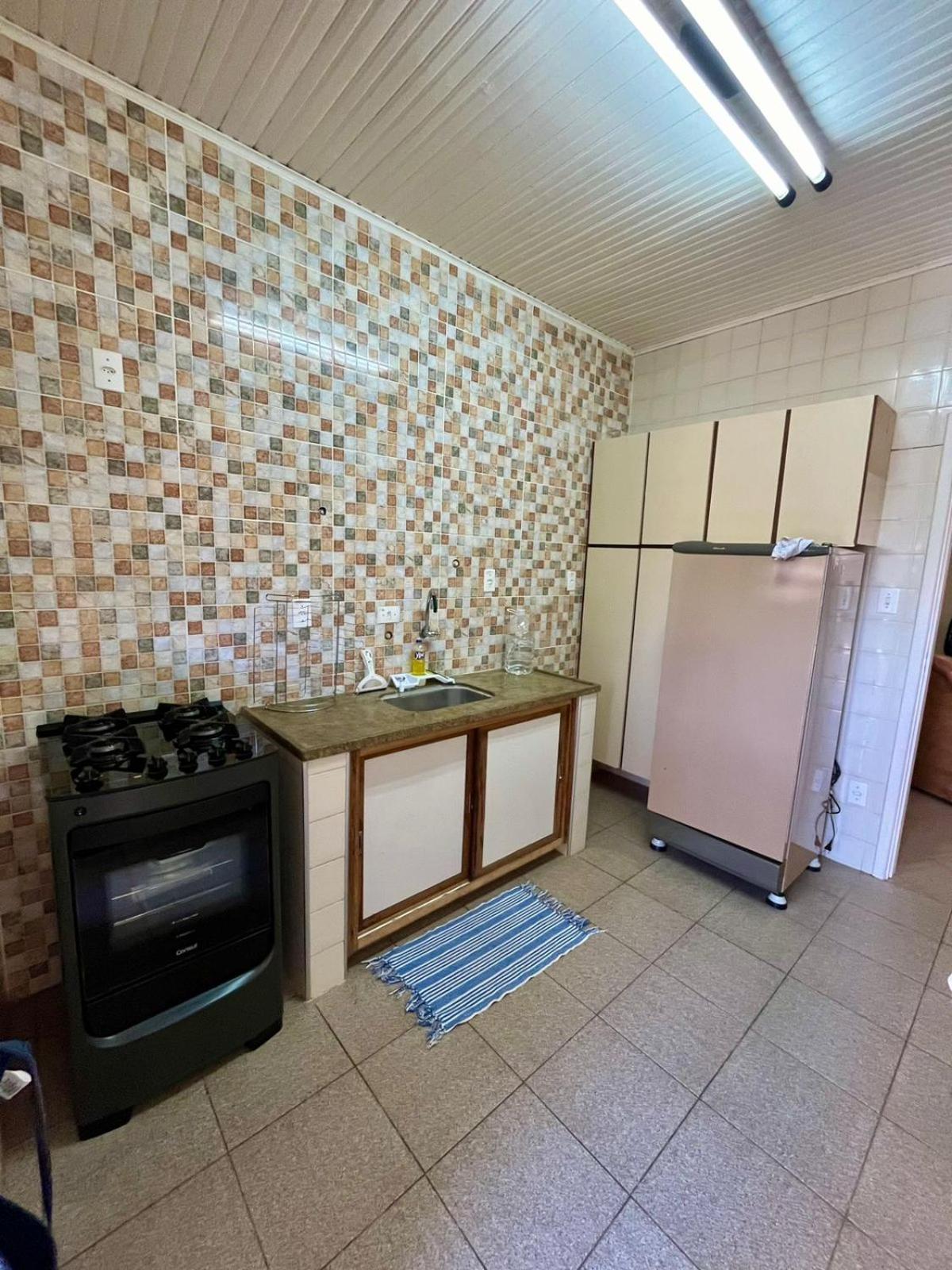 Casa no Centro de Águas de Lindóia com Piscina