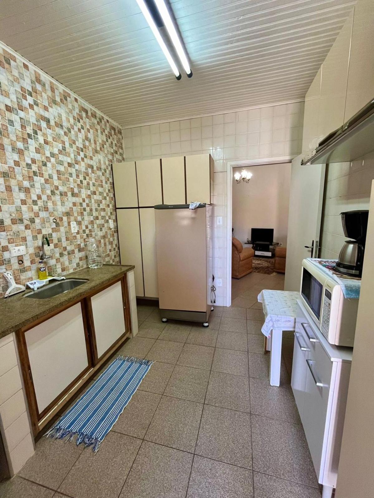 Casa no Centro de Águas de Lindóia com Piscina
