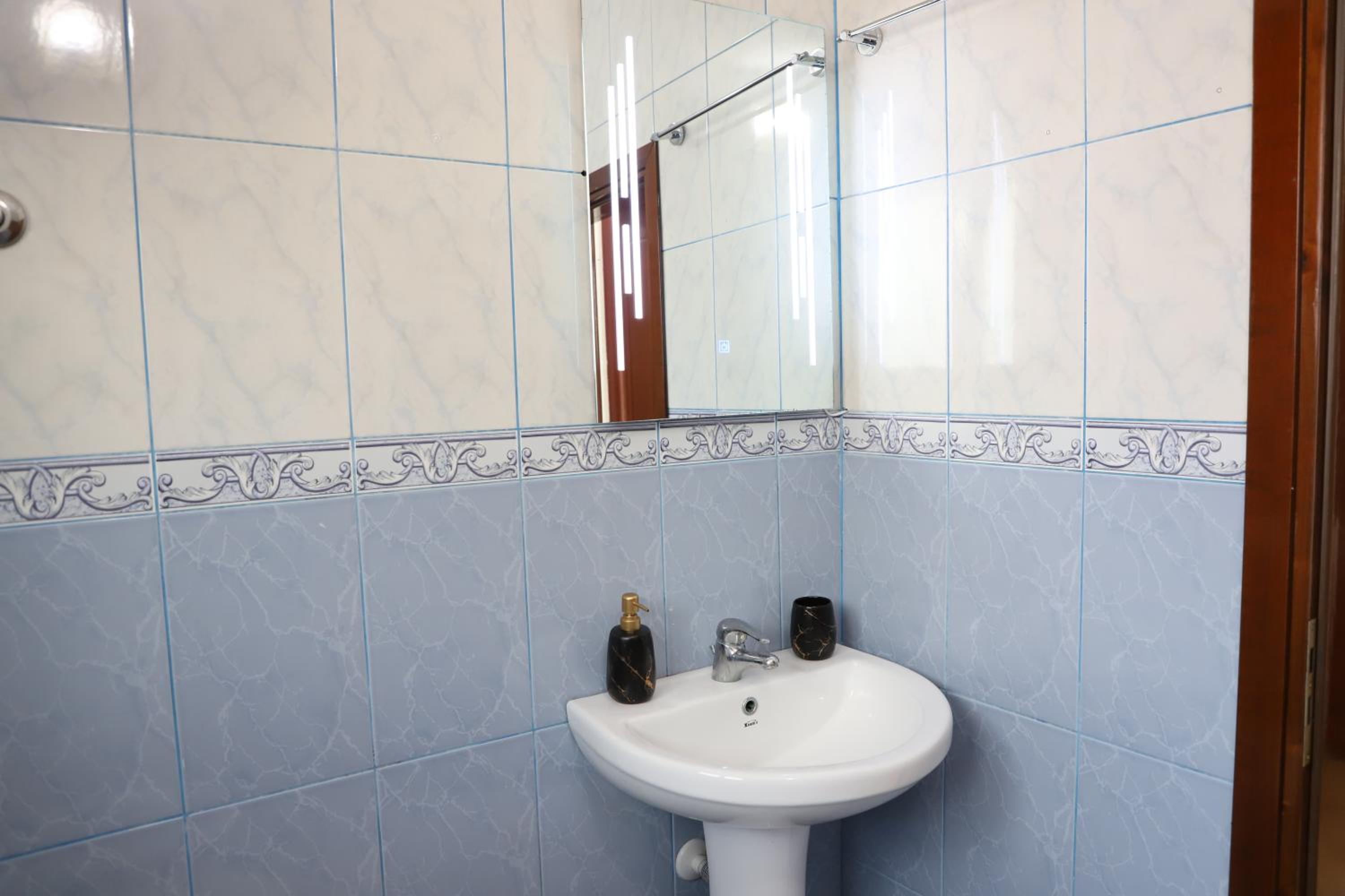 Guest House ESANBJA