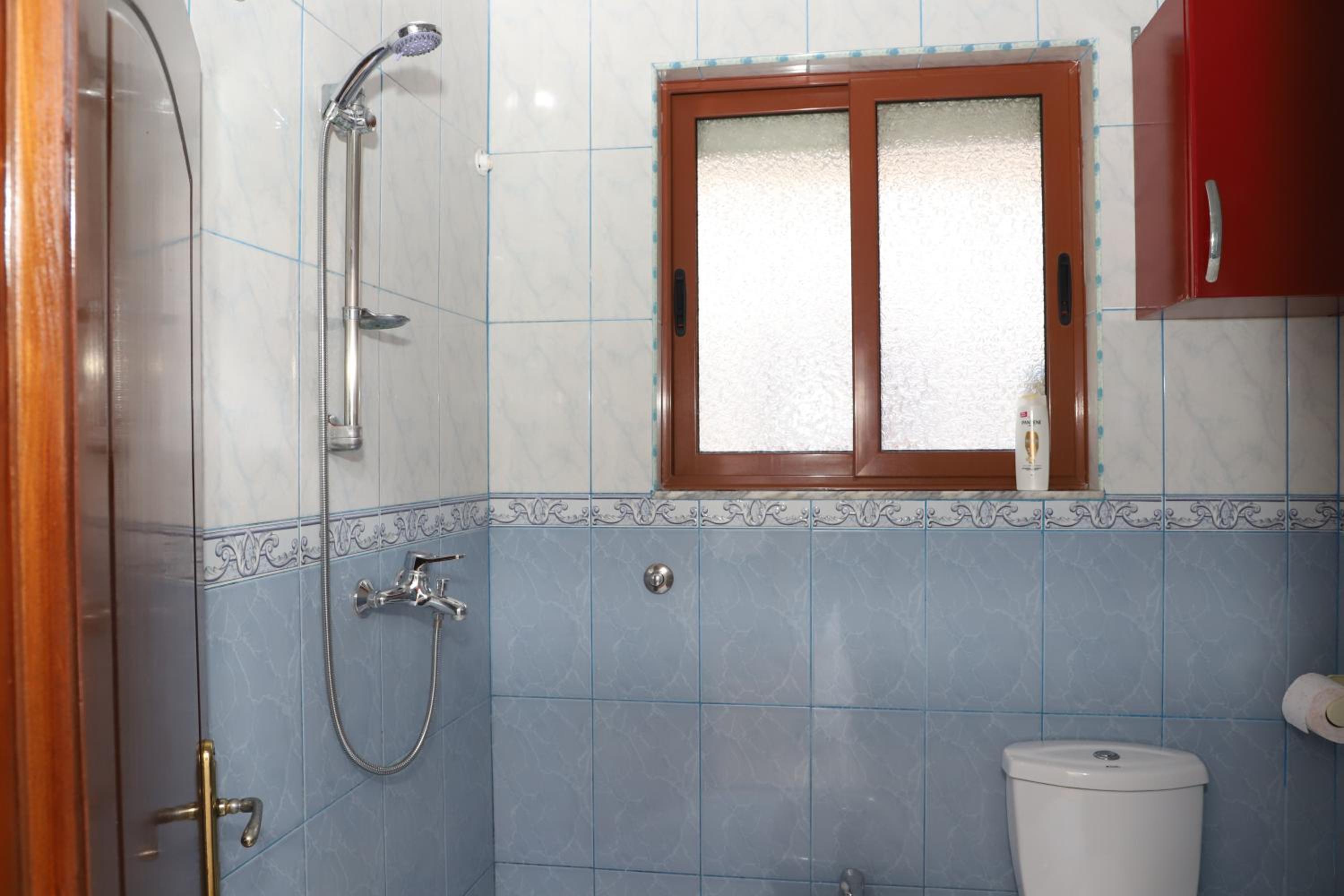 Guest House ESANBJA