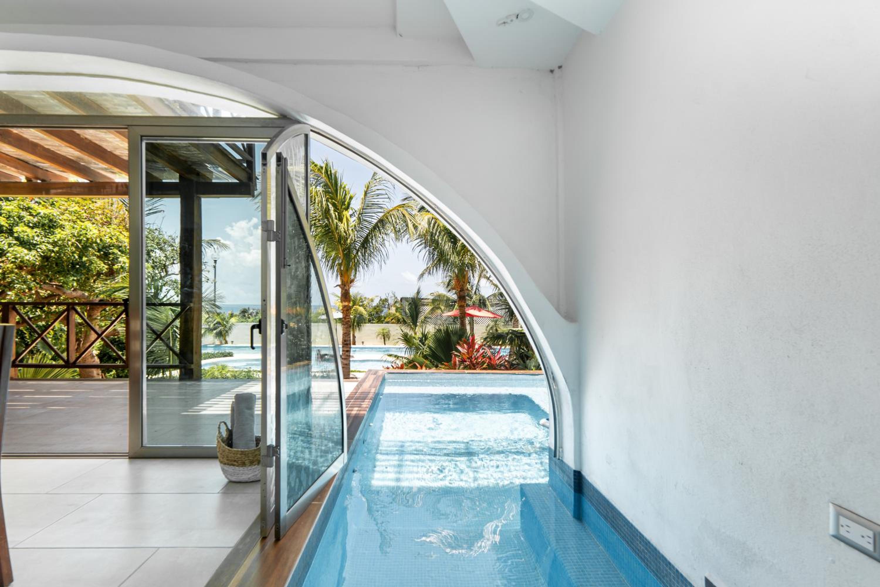 Villas Amanecer by Andiani Travel view 4