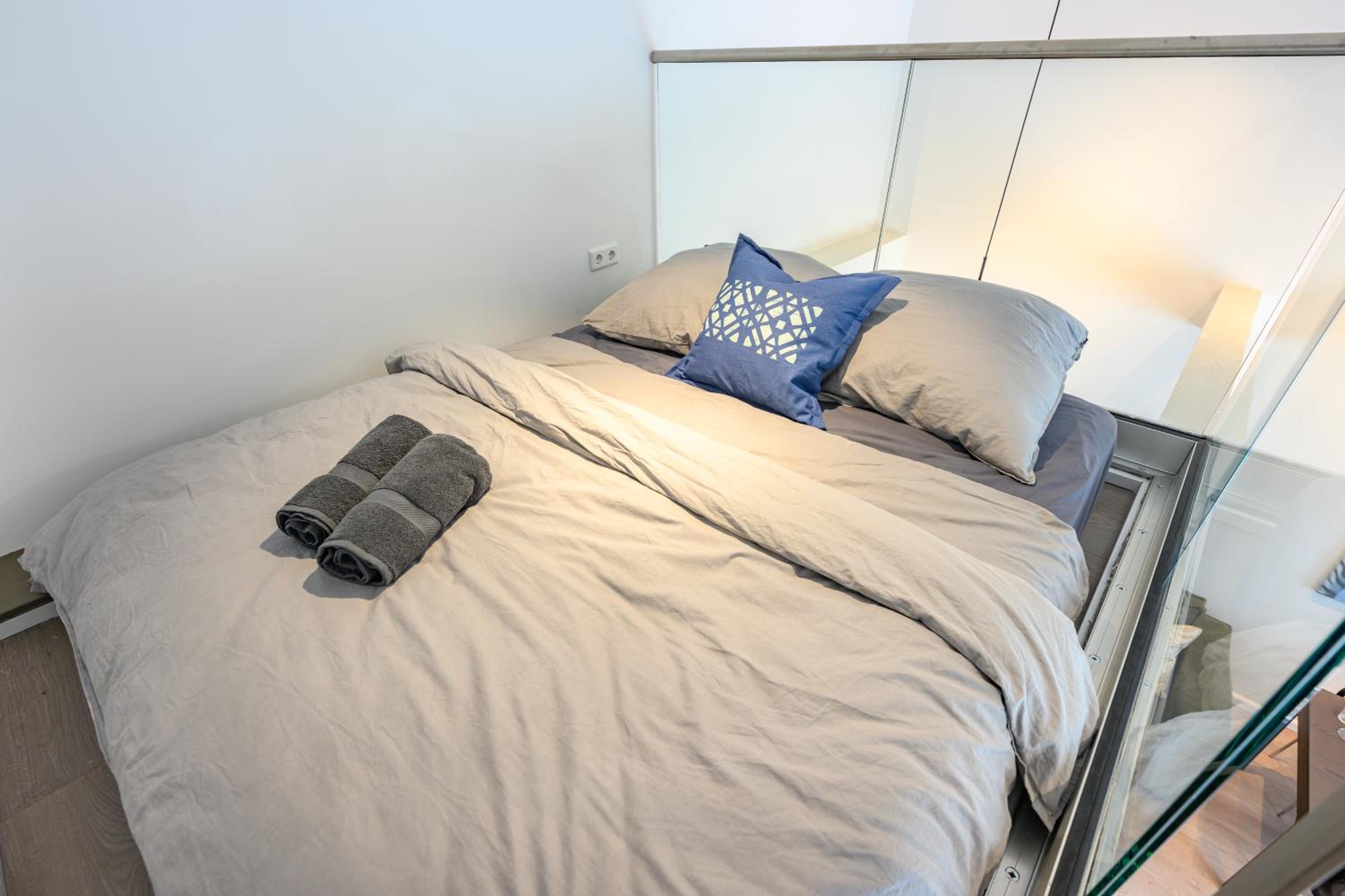 Cozy Lofts Next To Berliner Wall