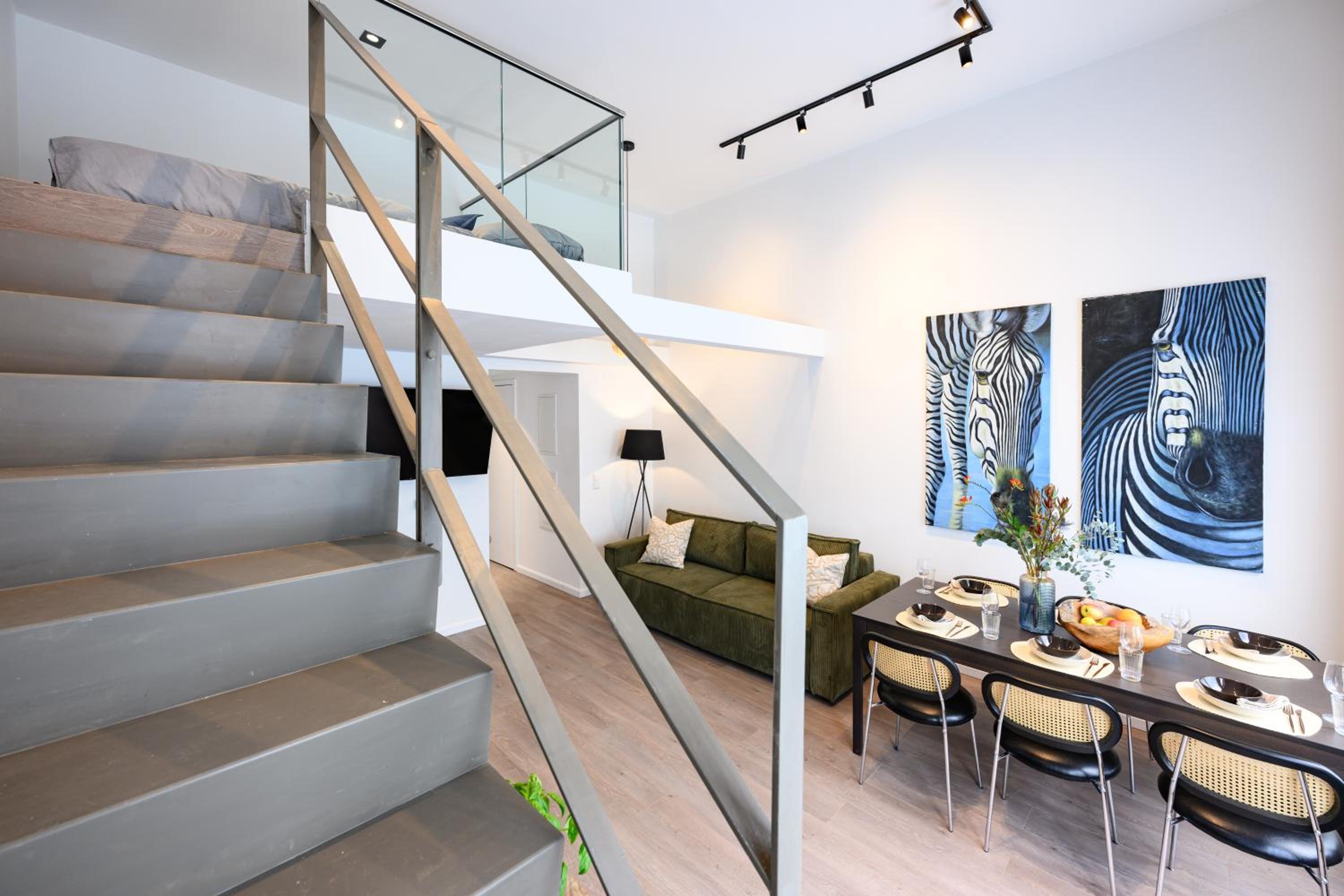 Cozy Lofts Next To Berliner Wall
