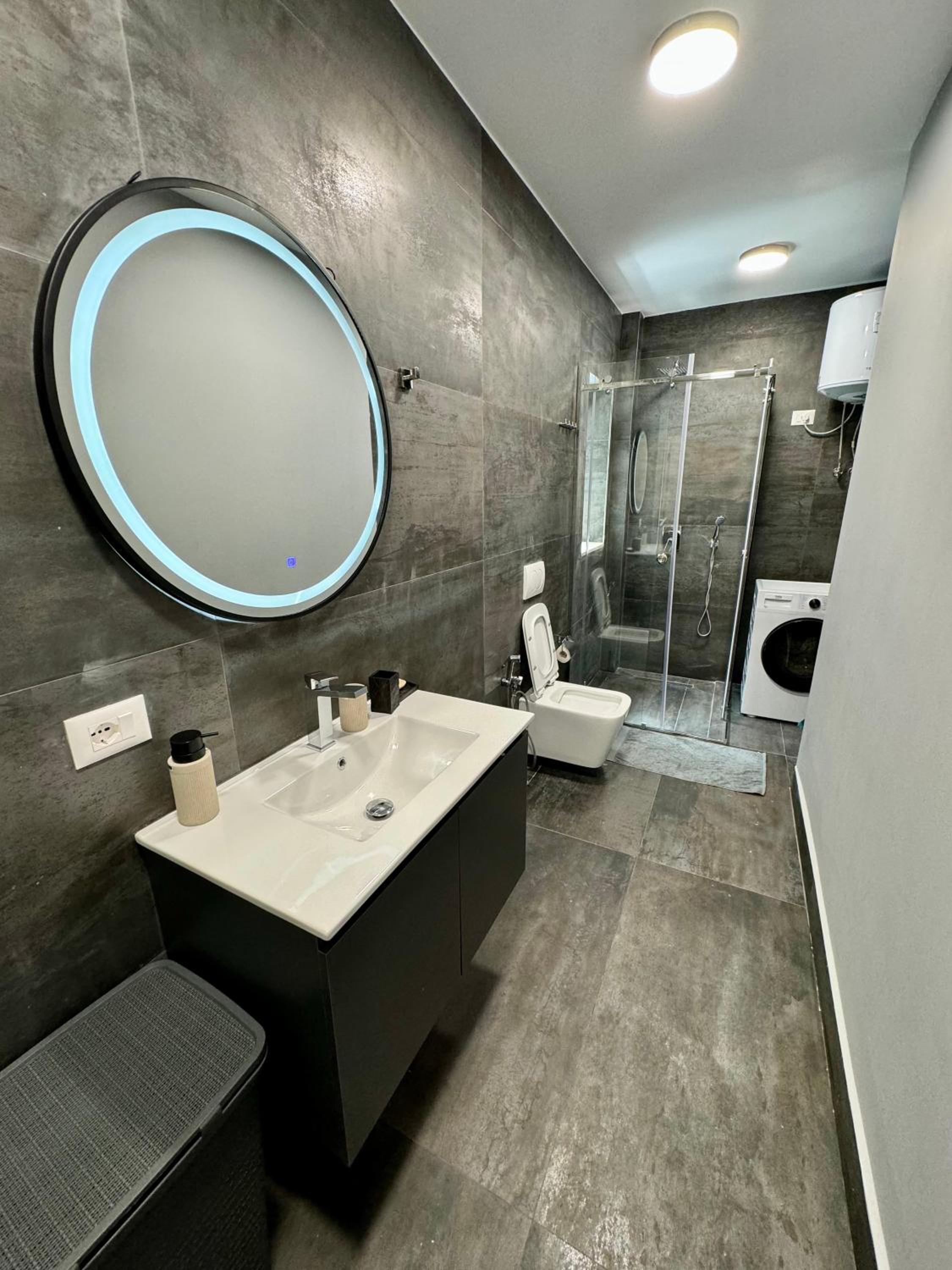 Eka Luxury Apartment