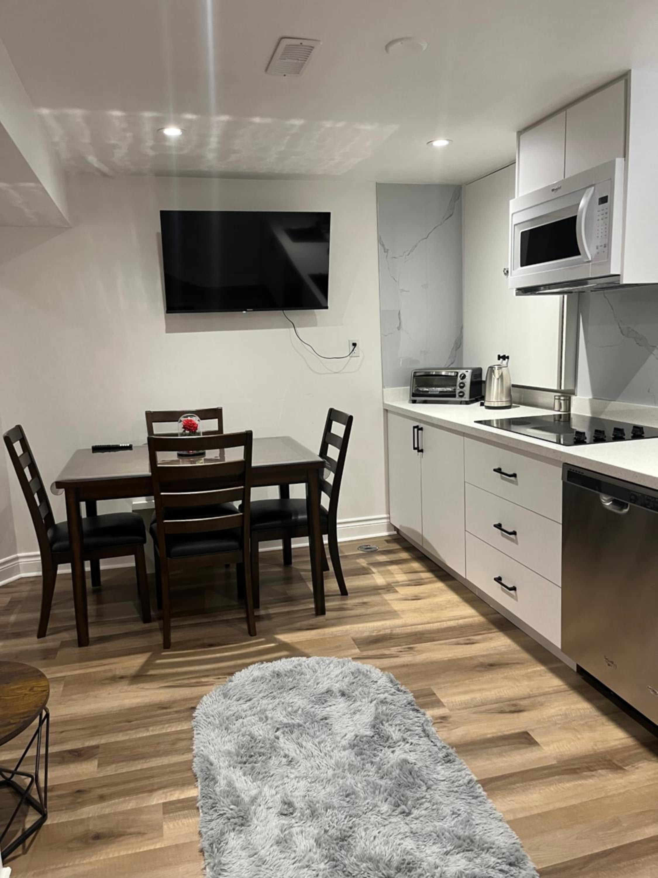 One bedroom of Cozy 2 bedrooms apartment