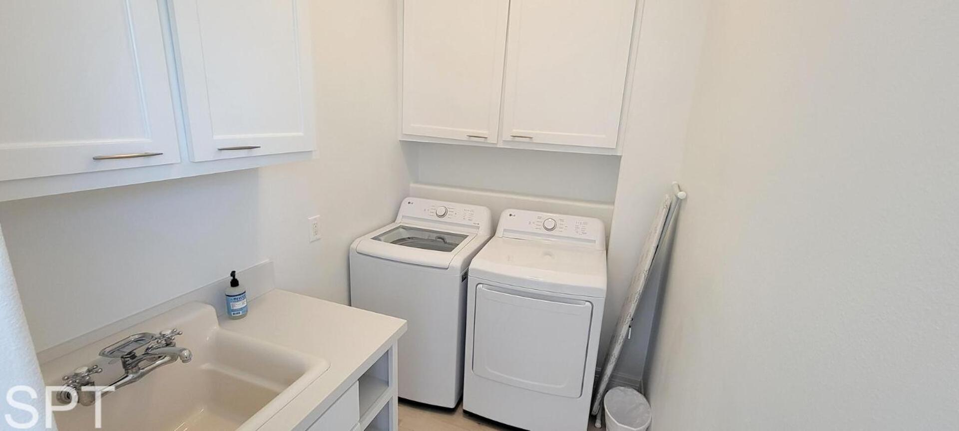Luxury Remodel - Sleeps 20 - Pool - Go VIP view 3