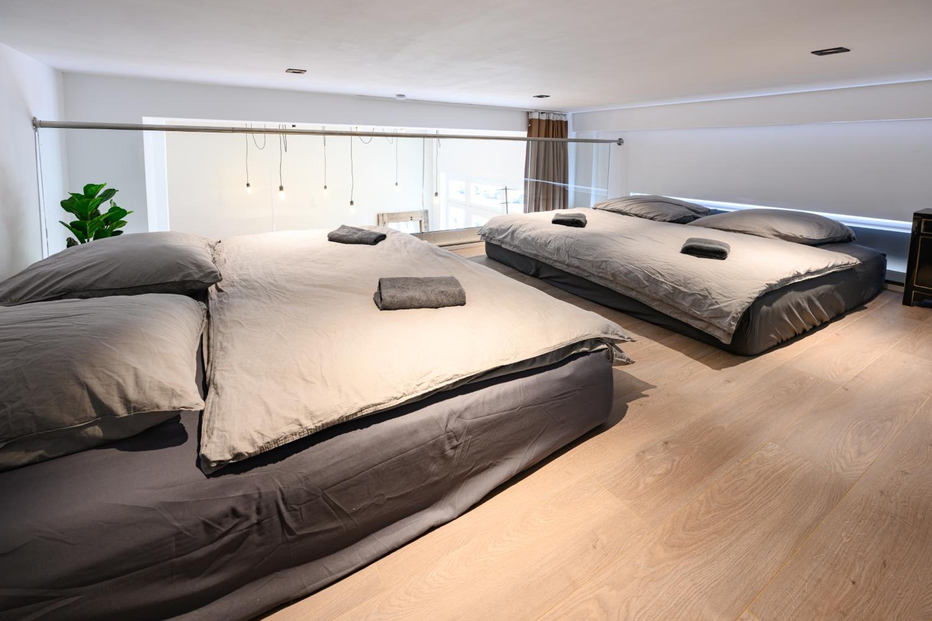 Cozy Lofts Next To Berliner Wall