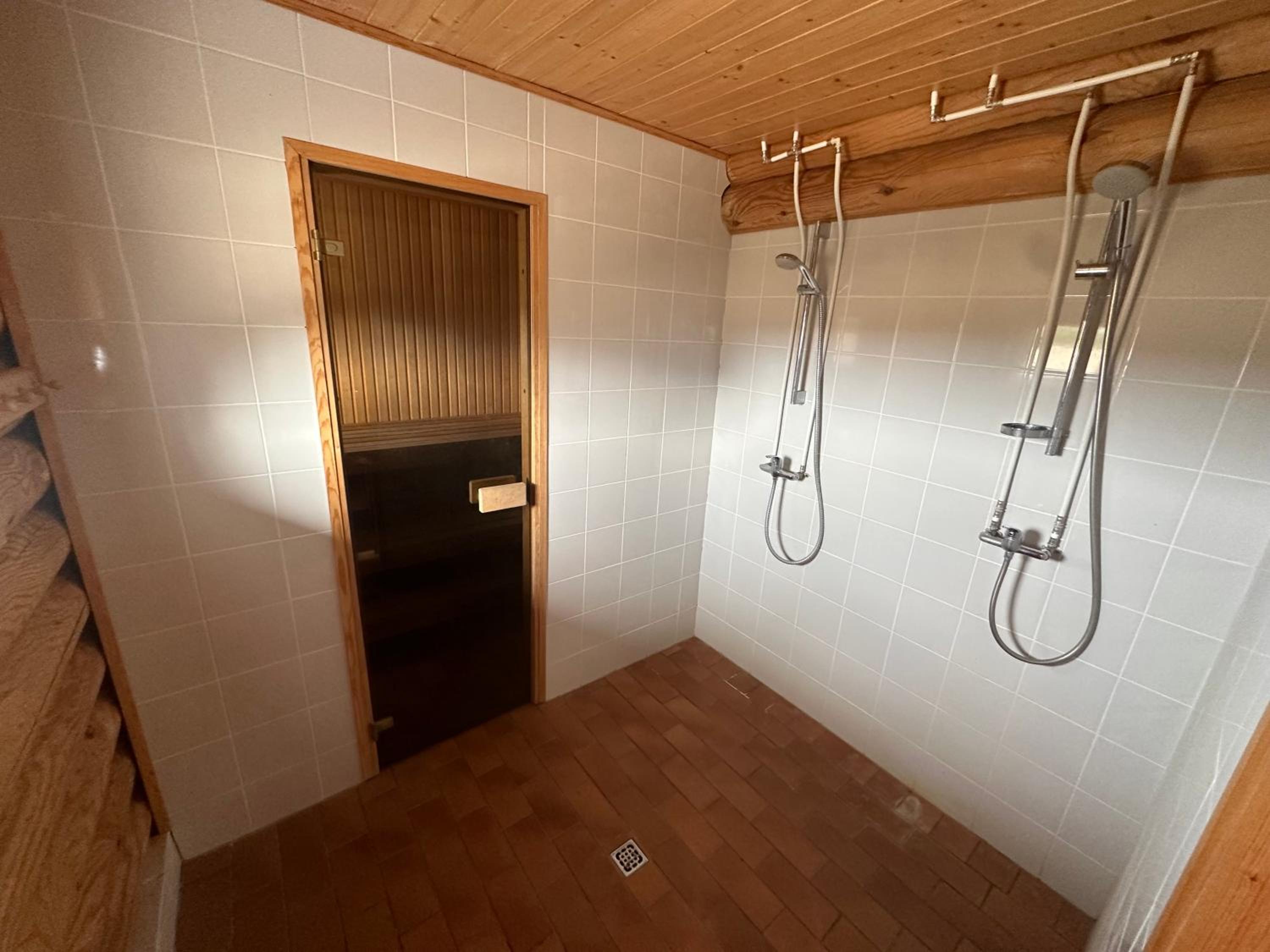 Tuuliku sauna- ja majutushoone