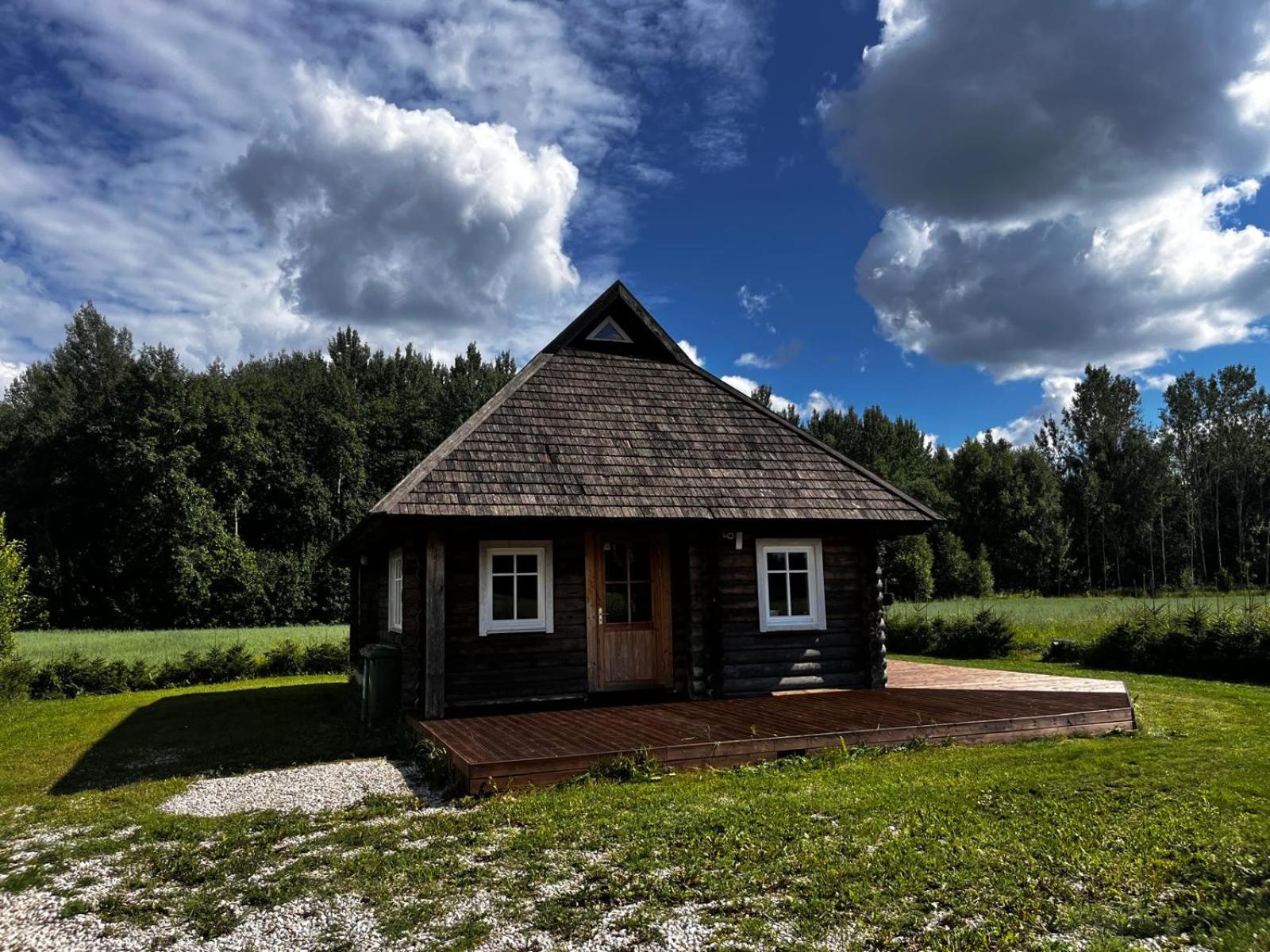 Tuuliku sauna- ja majutushoone