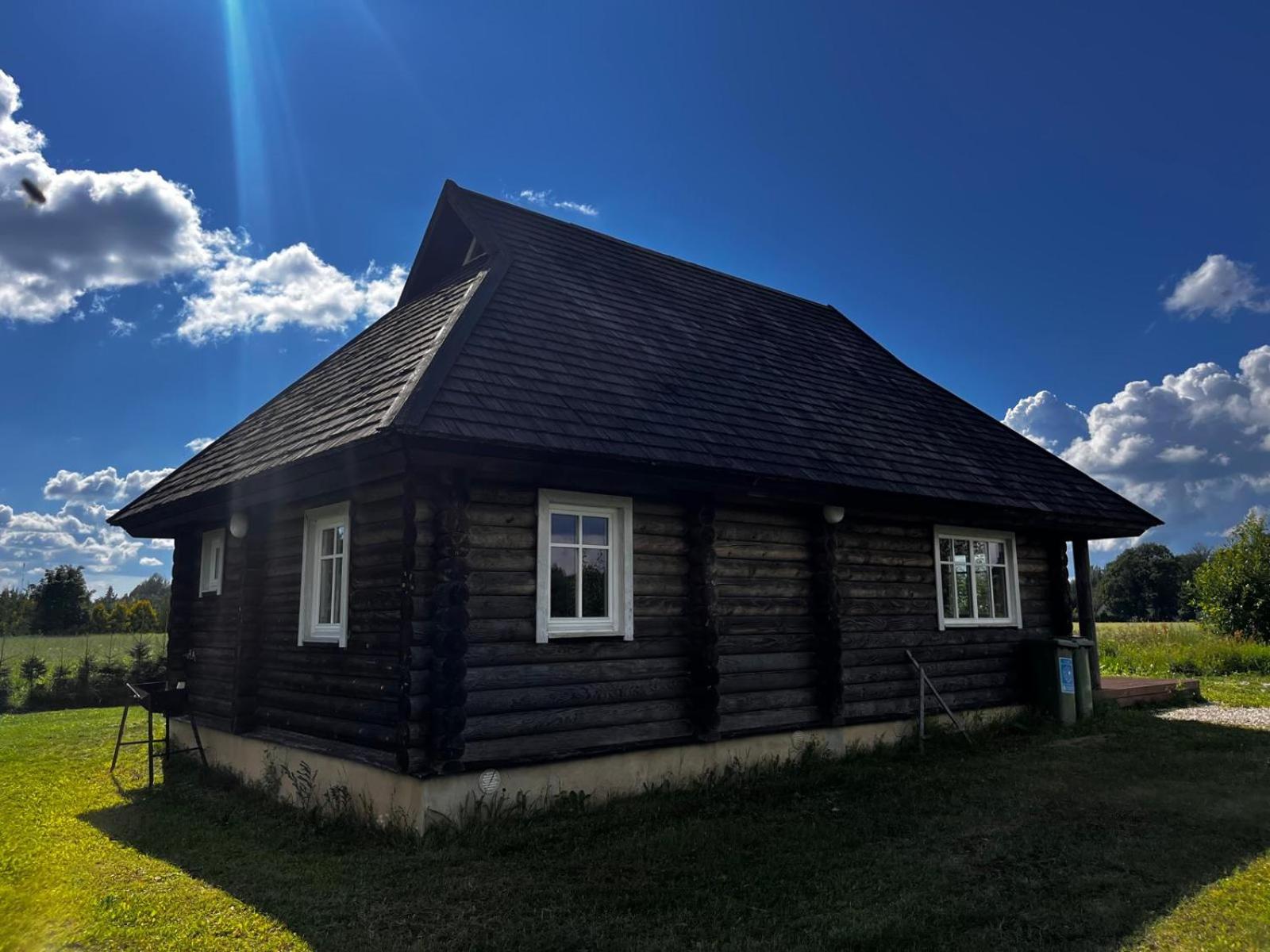 Tuuliku sauna- ja majutushoone