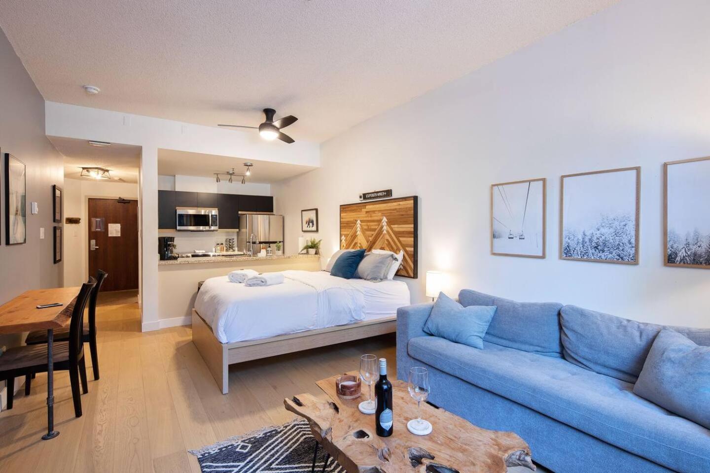Glacier Lodge Premiere Suite