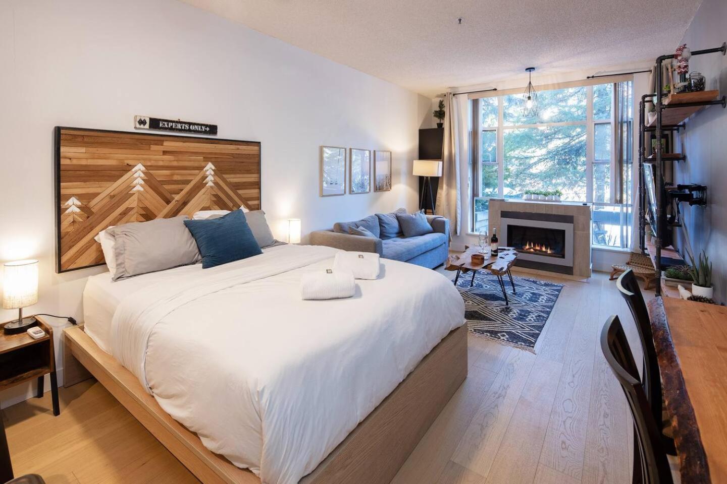 Glacier Lodge Premiere Suite