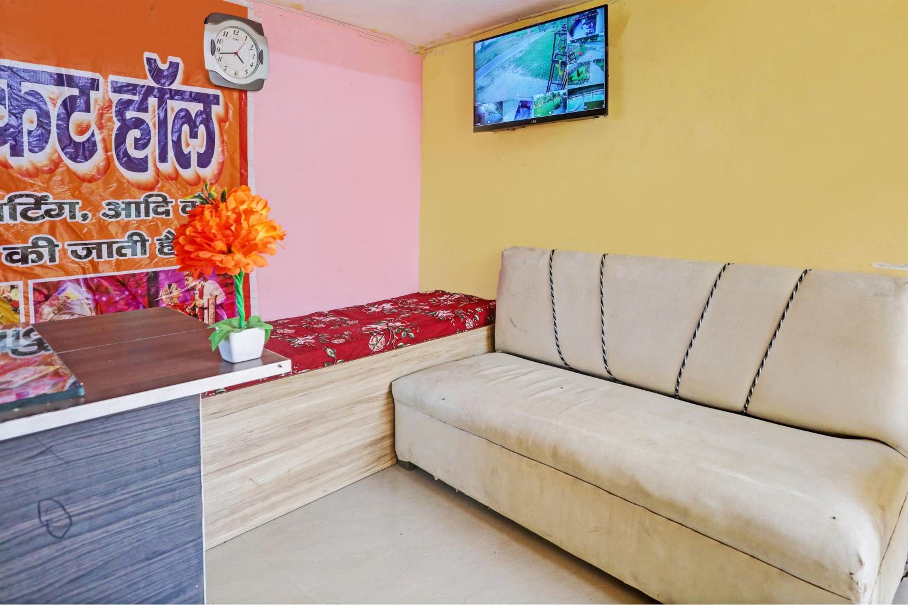 Hotel O Kamla banquet hall