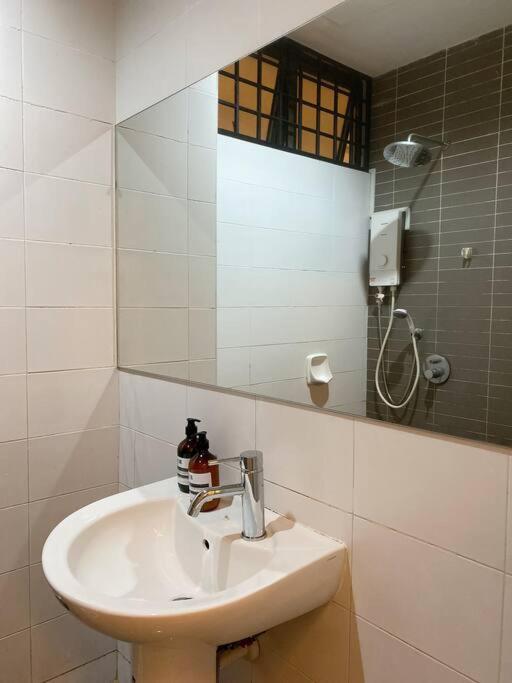 13# Muji Japanese Lively Stay - Mount Austin, JB