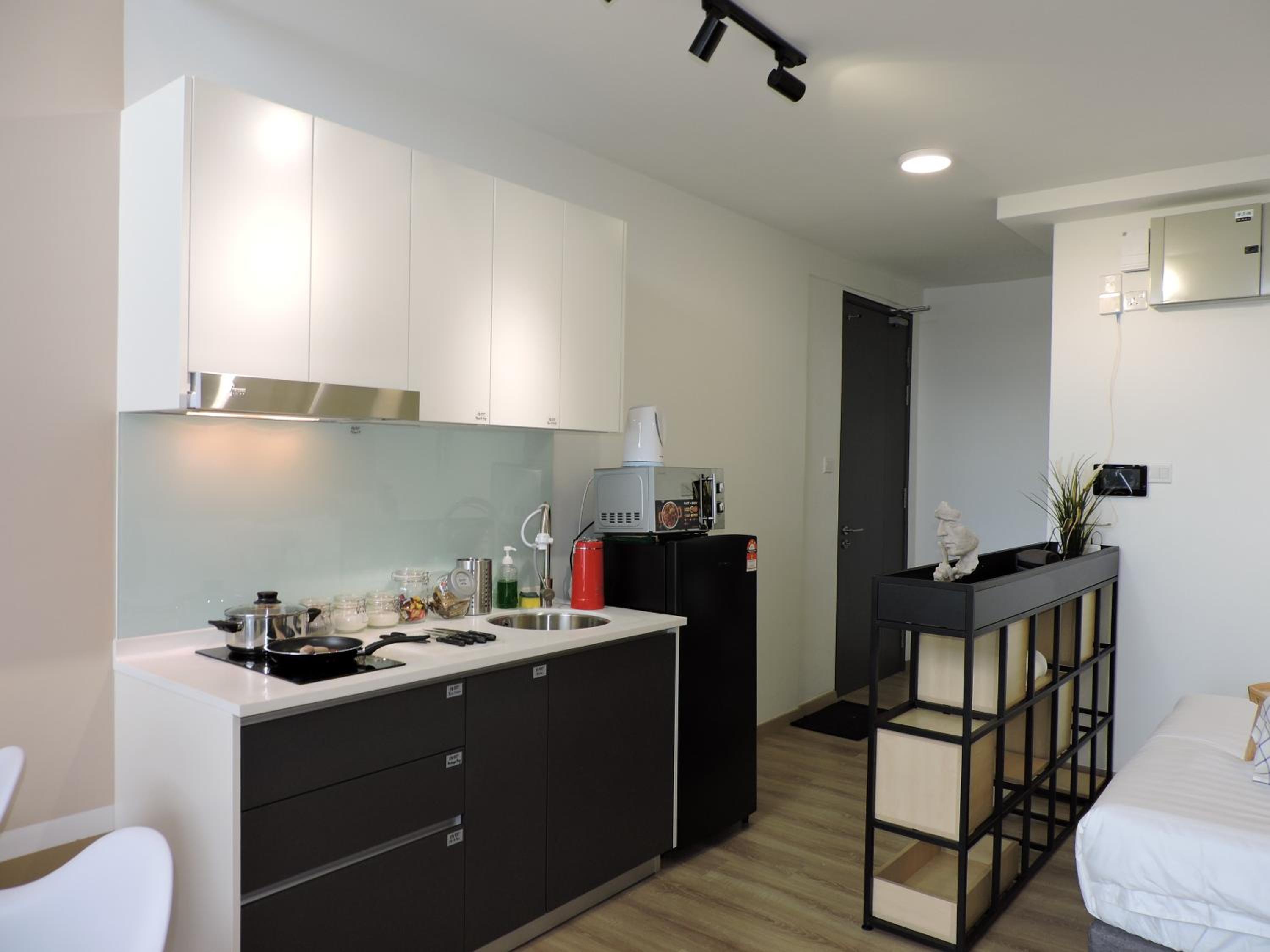 Emporis Service Apartment By Sleepy Bear photo 8