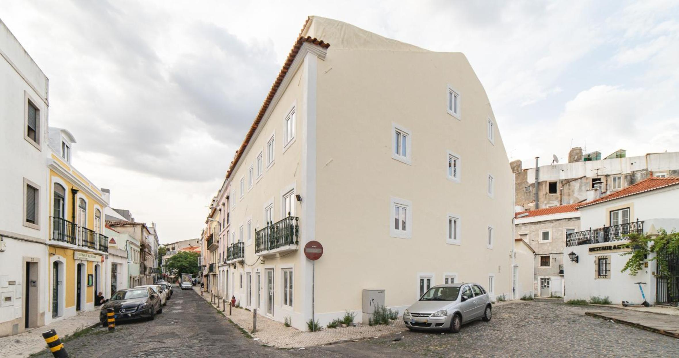 By the River - Alcantara Apartments