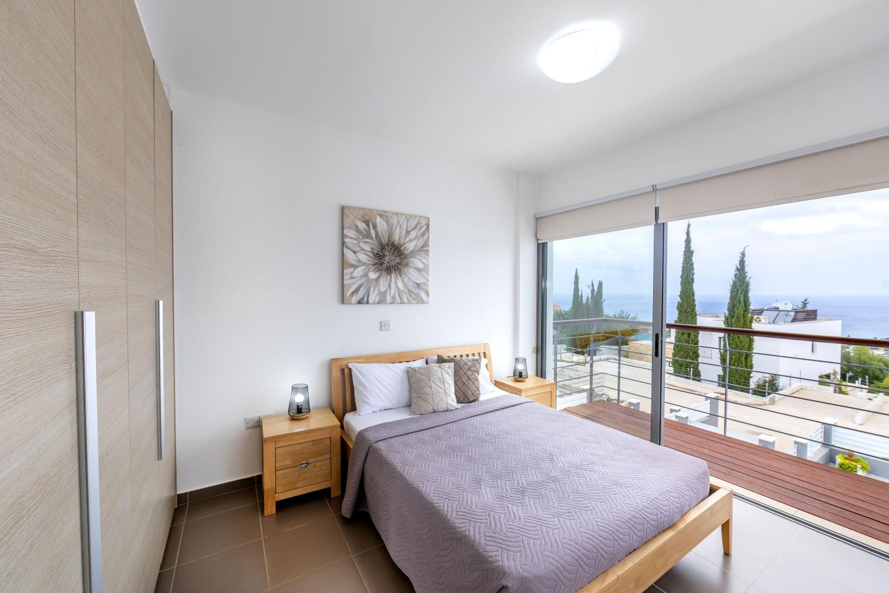 Lenia's Sea View Villa