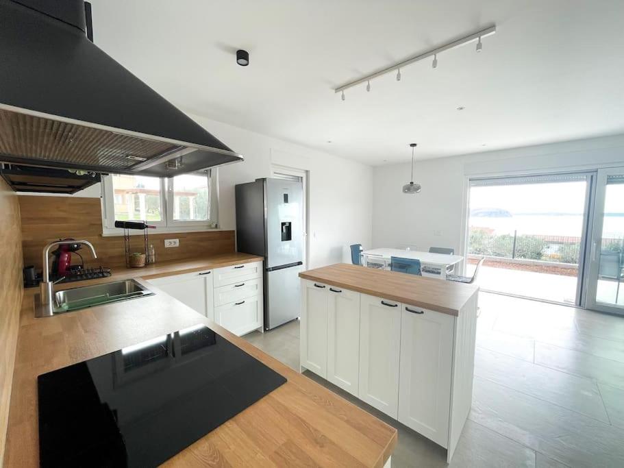 Holiday house Mila view 4