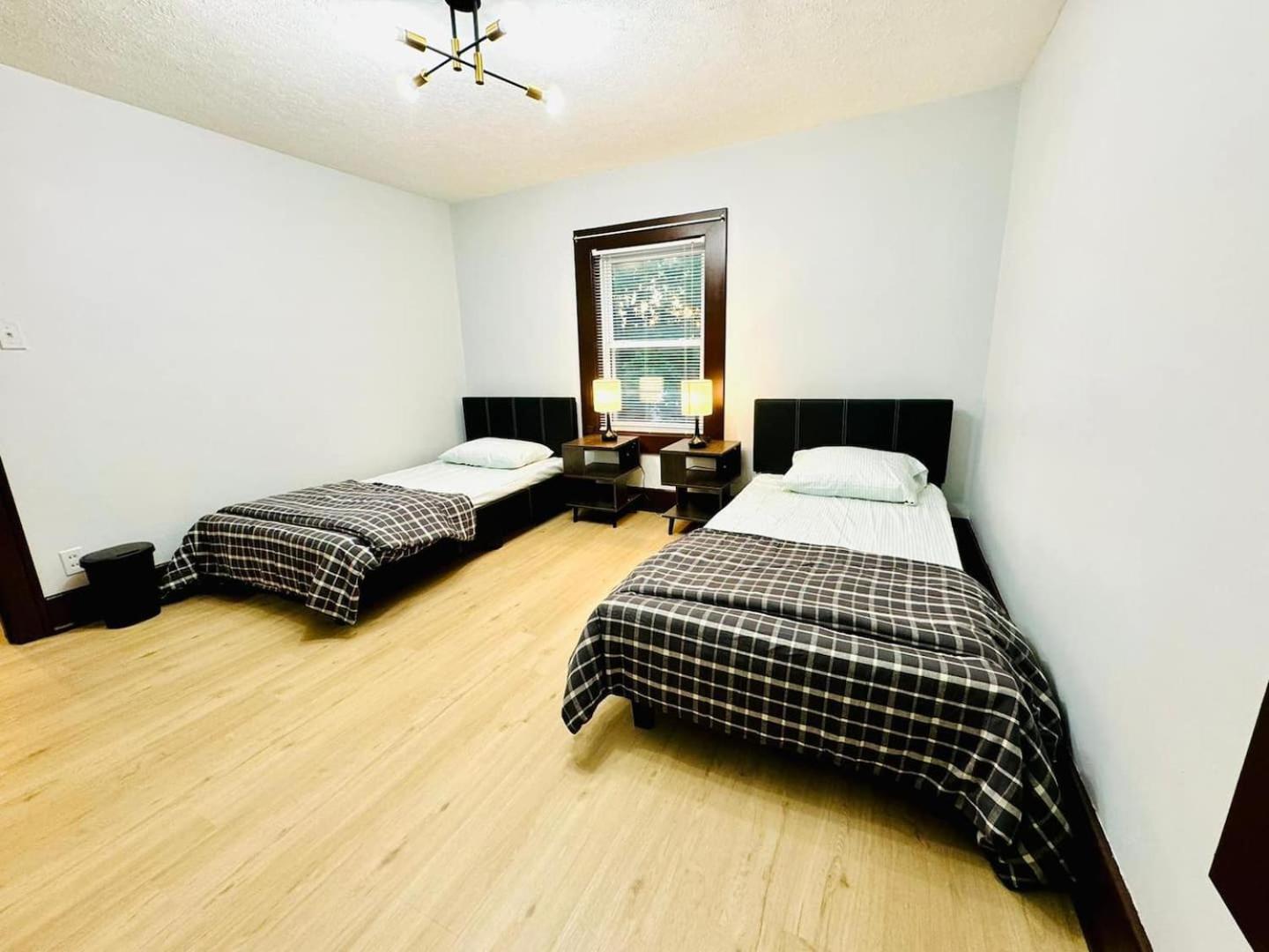 Chatham Retreat - 40 Off - New Listing