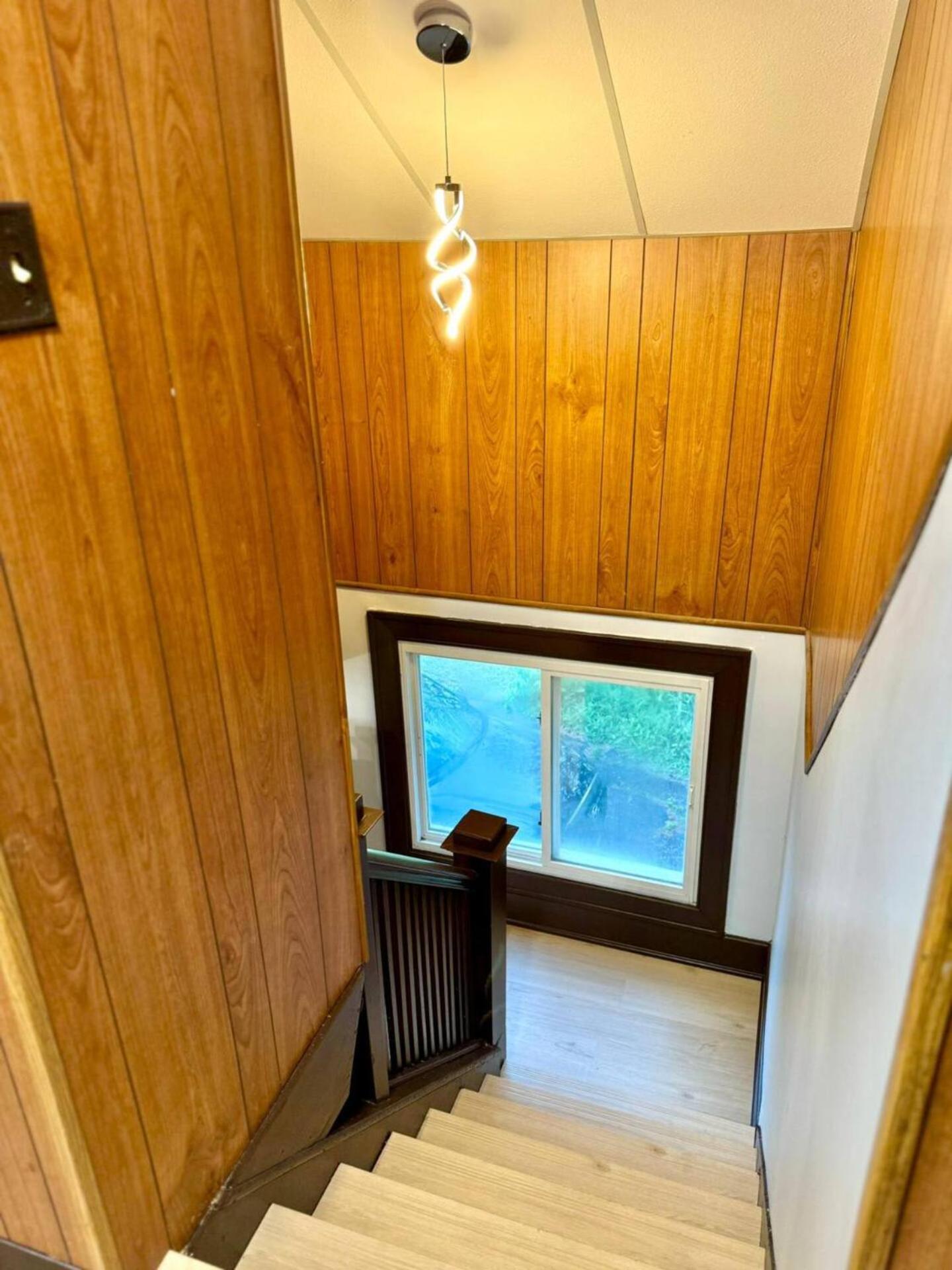 Chatham Retreat - 40 Off - New Listing