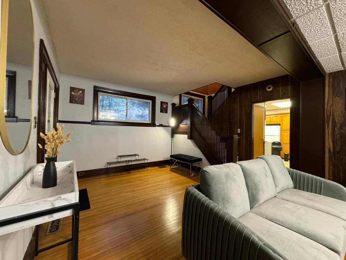 Chatham Retreat - 40 Off - New Listing