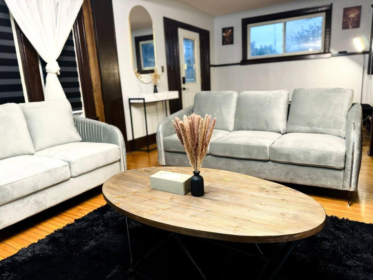 Chatham Retreat - 40 Off - New Listing