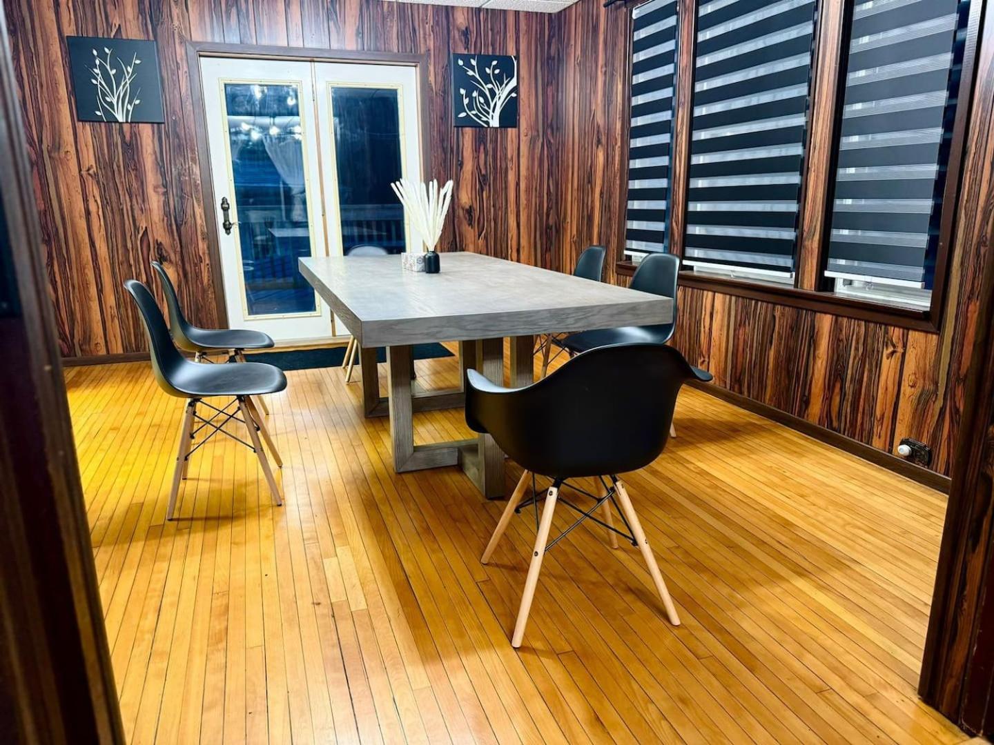 Chatham Retreat - 40 Off - New Listing
