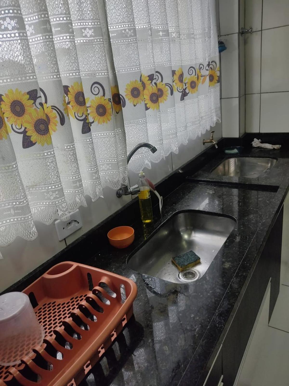 Ap Mobiliadoo para 5 pessoas há 50 m da praia Perequê Açu