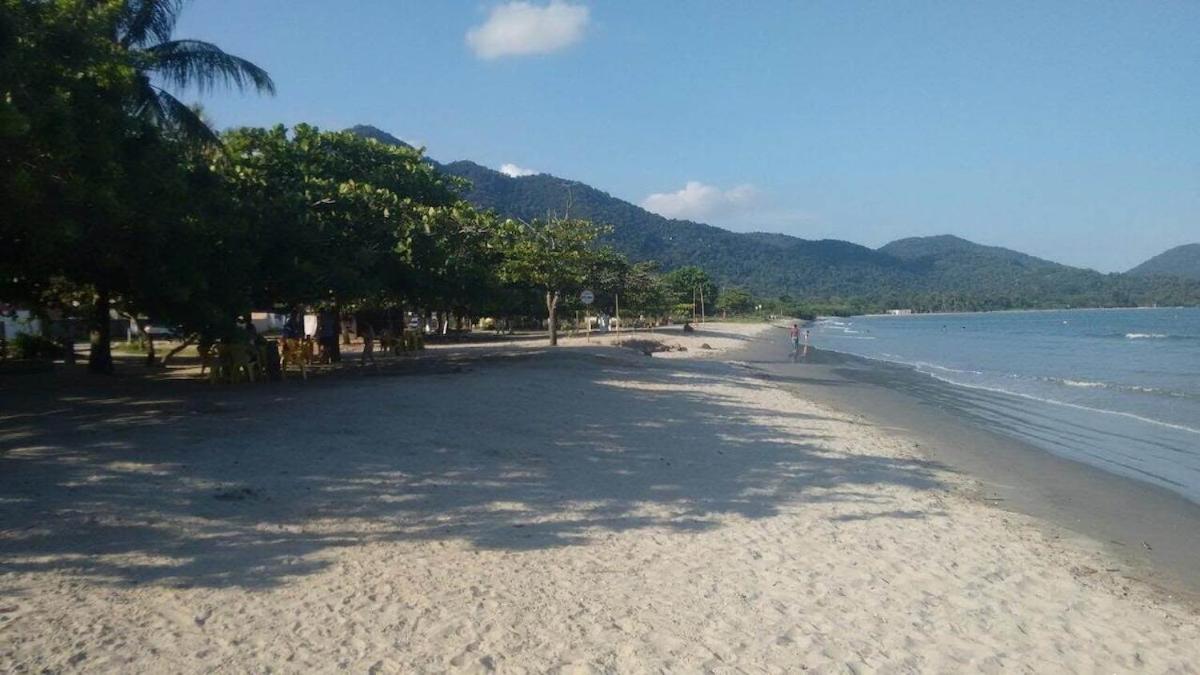 Ap Mobiliadoo para 5 pessoas há 50 m da praia Perequê Açu