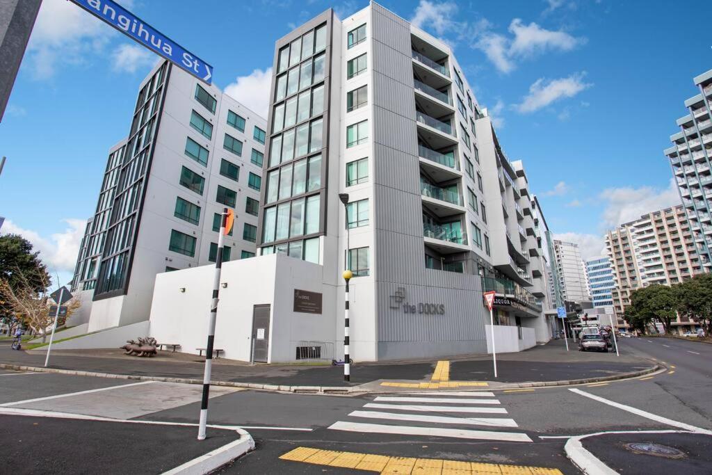 Awesome City Centre Pad, 3 min walk to Spark Arena & Britomart view 2
