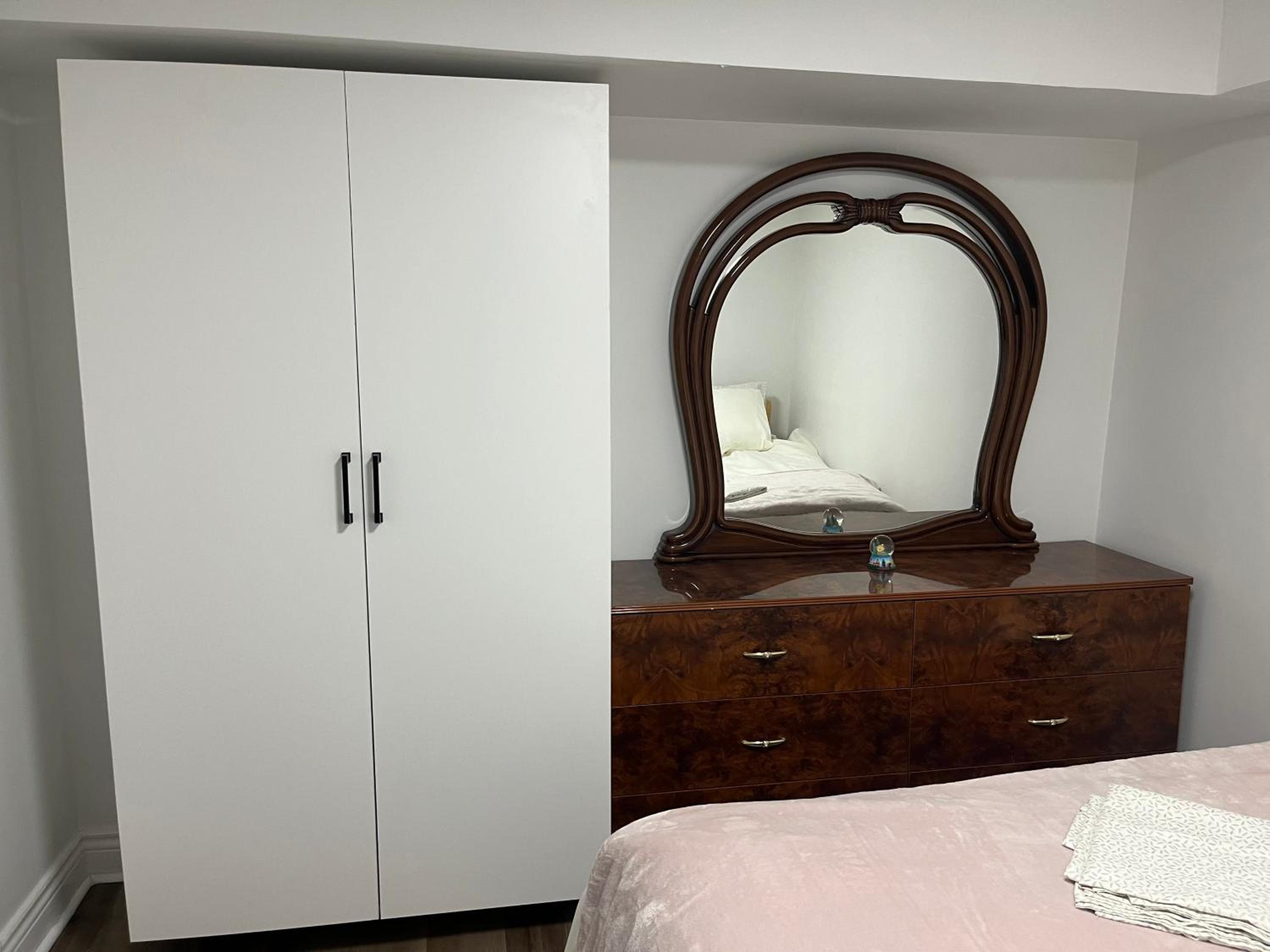 One bedroom of Cozy 2 bedrooms apartment