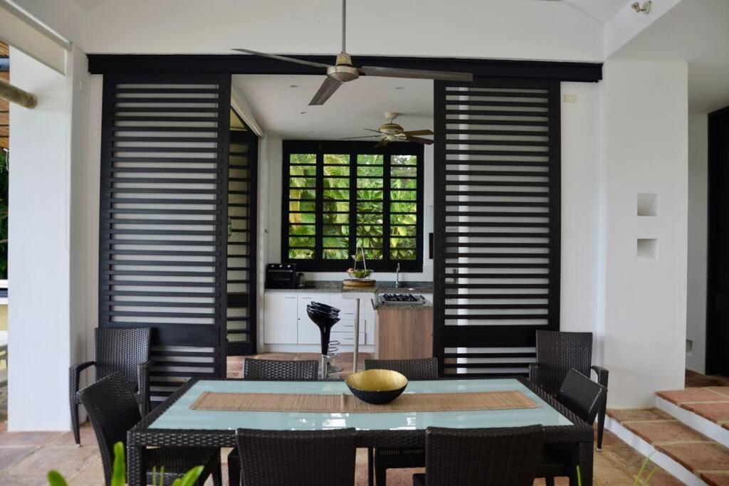 Casa en Club Mesa de Yeguas Anapoima Cun