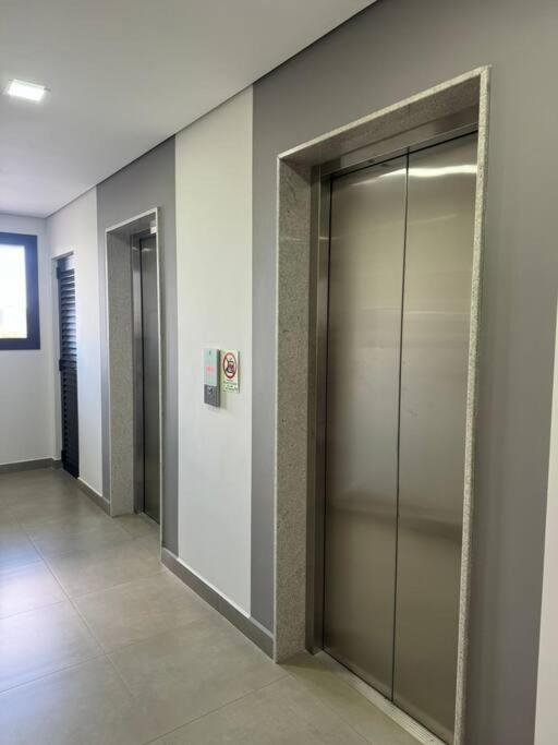 Apartamento Novo e Completo no Centro de Foz