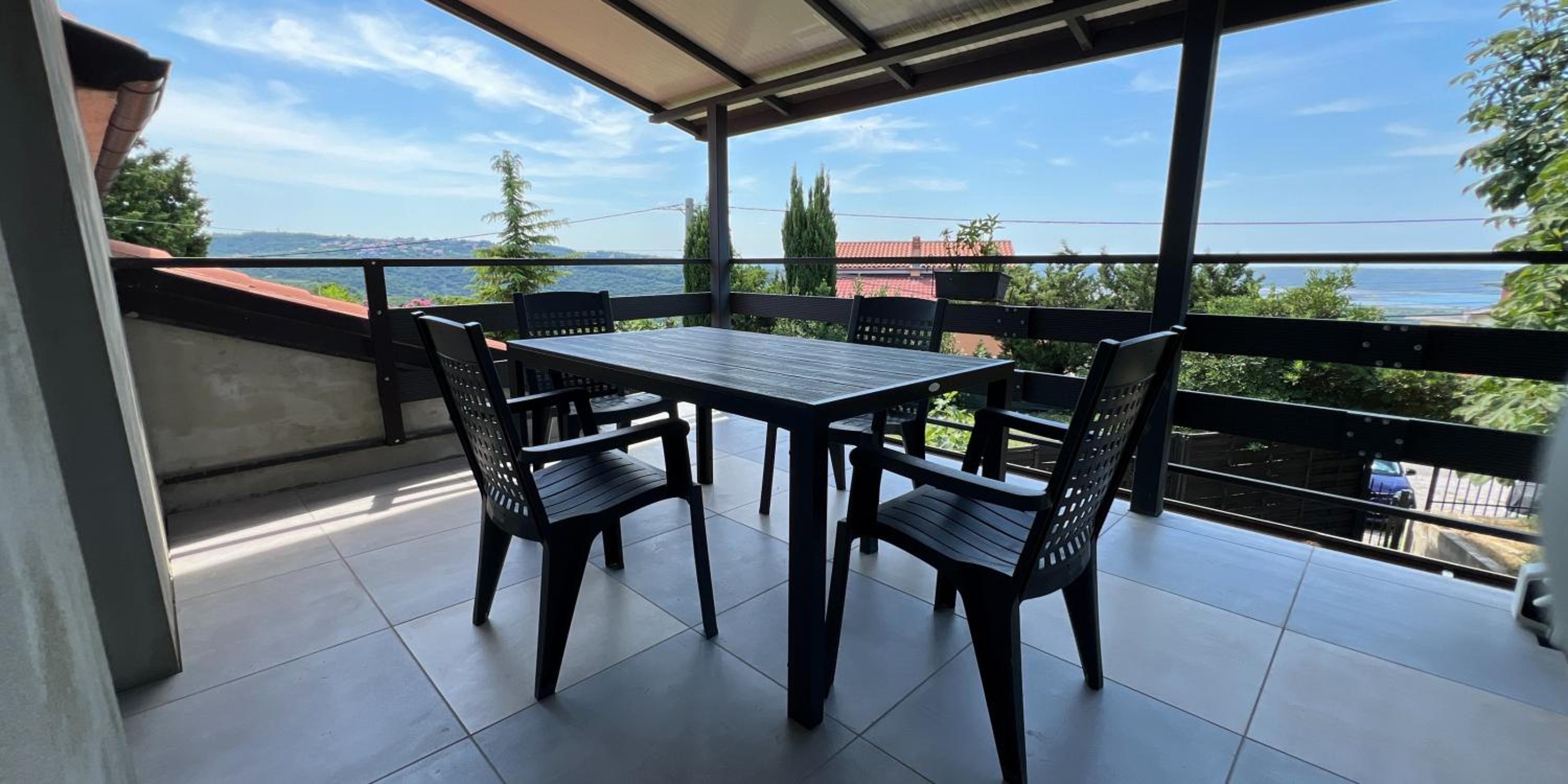 Apartmaji na hribu nad Portorožem - Hilltop Apartments Overlooking Portorož view 3