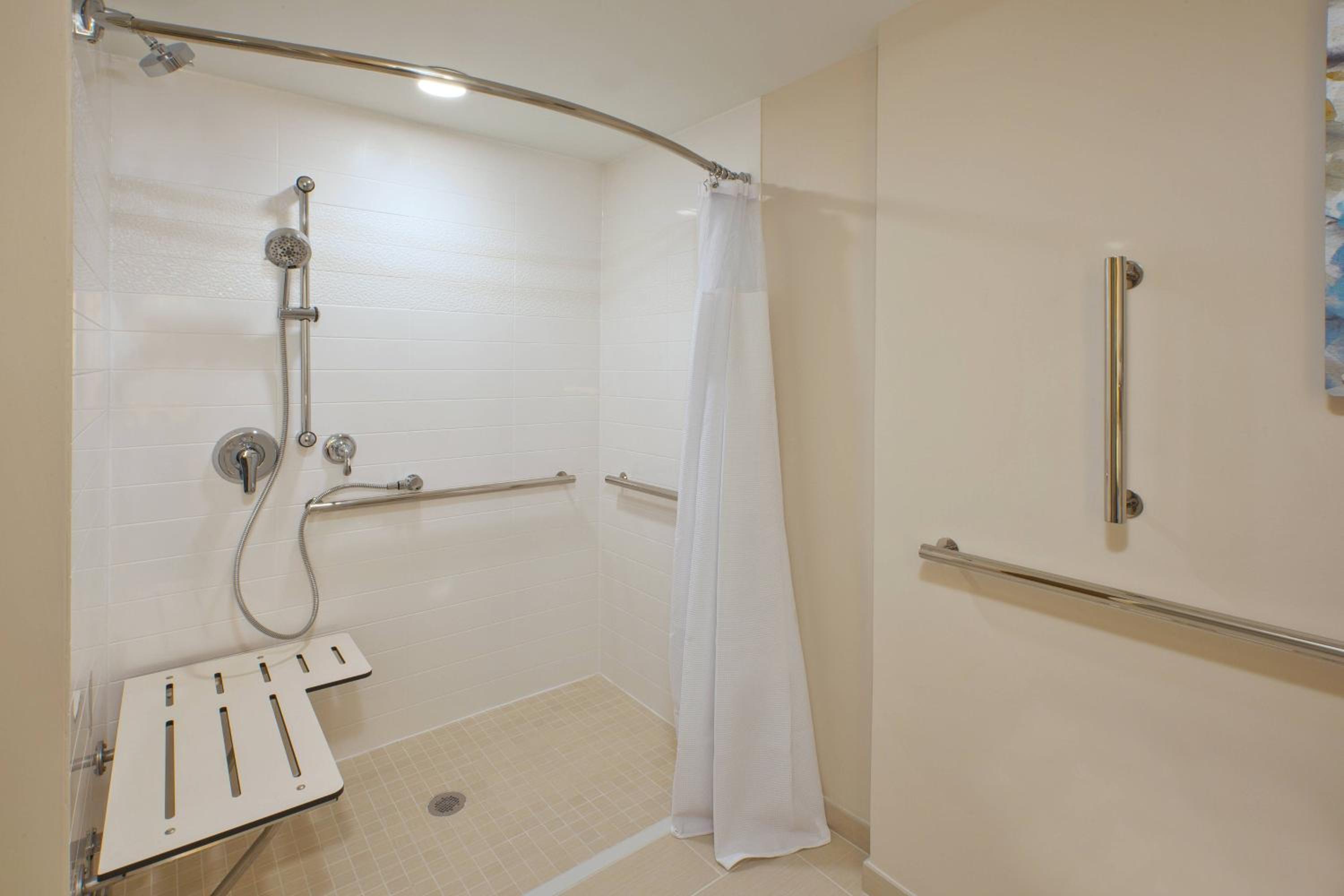 Fairfield by Marriott Inn  Suites Herndon Reston - Property Image 6