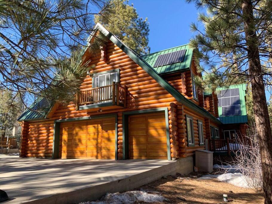 Timber Lodge HUGE Log Cabin w HotTub Game Room view 5
