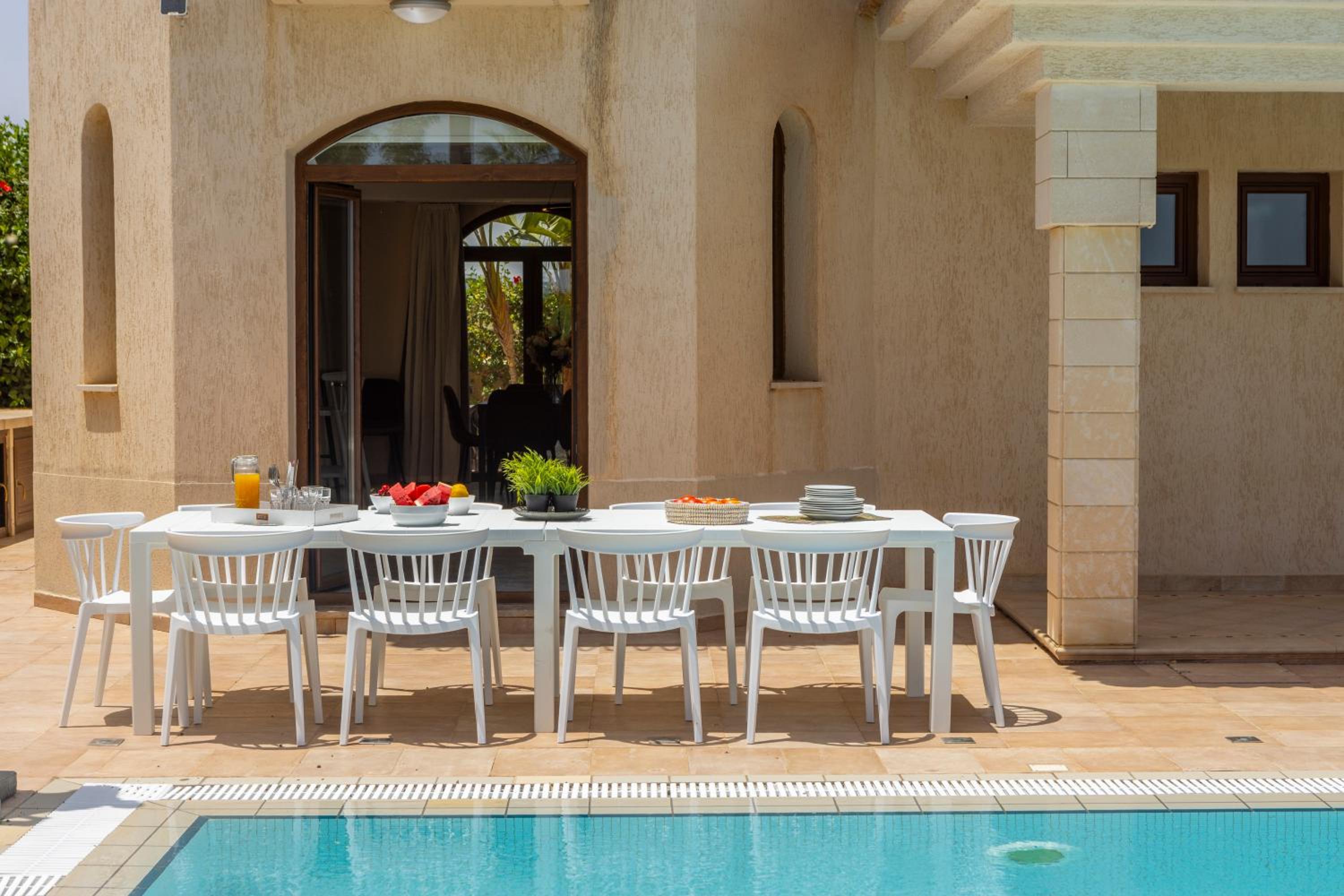 SunnyVillas: 4BR SeaFront Villa*Private Pool*BW44